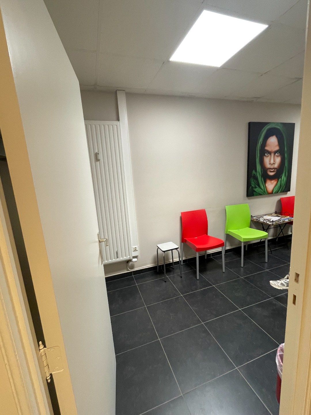 Kantoor/praktijkruimte te huur aan Coupure foto 9