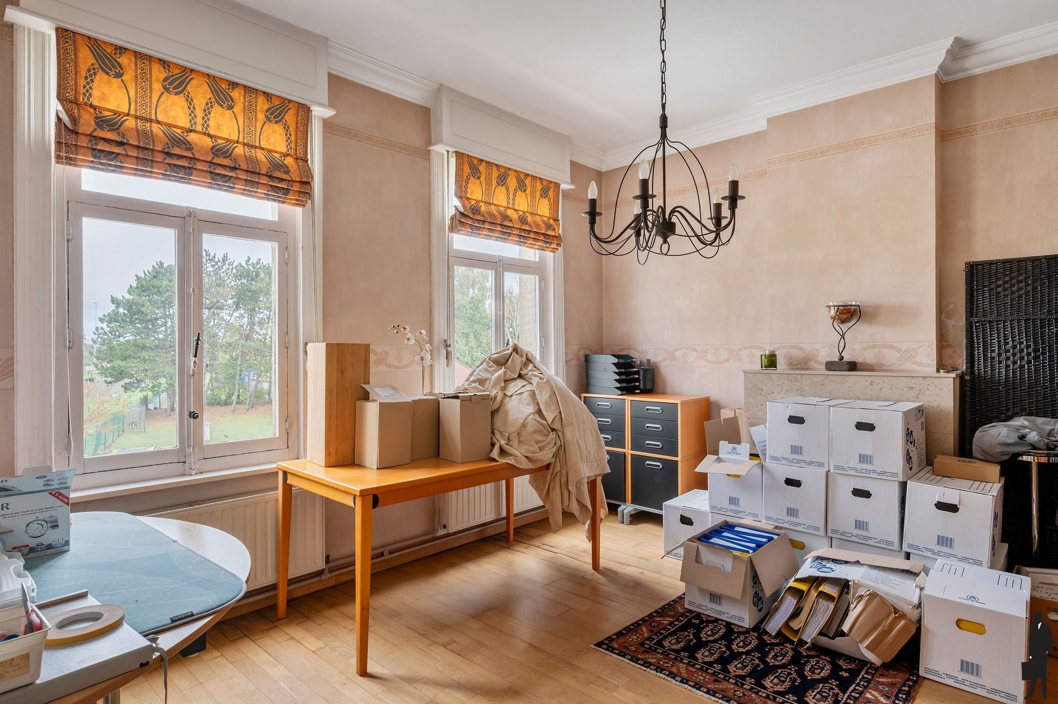 Deels gerenoveerde parel met mogelijkheden en weidegrond! foto 15