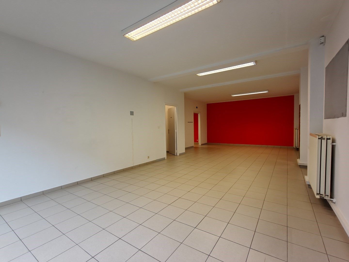 Handelspand in het centrum van Lokeren foto 4