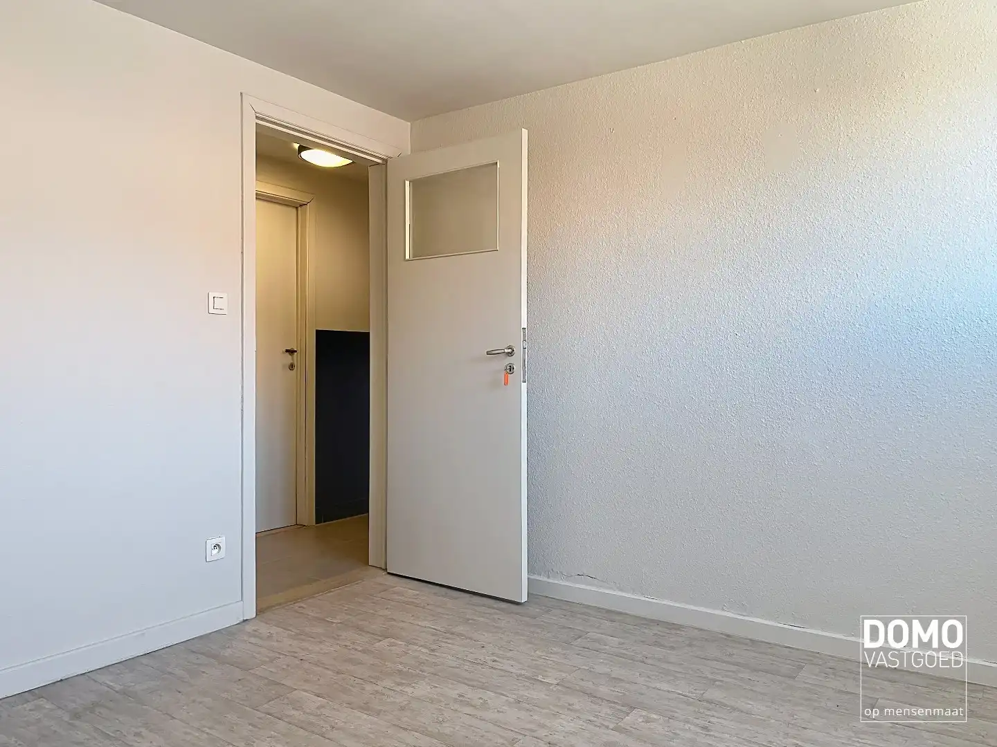APPARTEMENT MET 2 SLAAPKAMERS EN GARAGEBOX NABIJ CENTRUM VAN HASSELT foto 17
