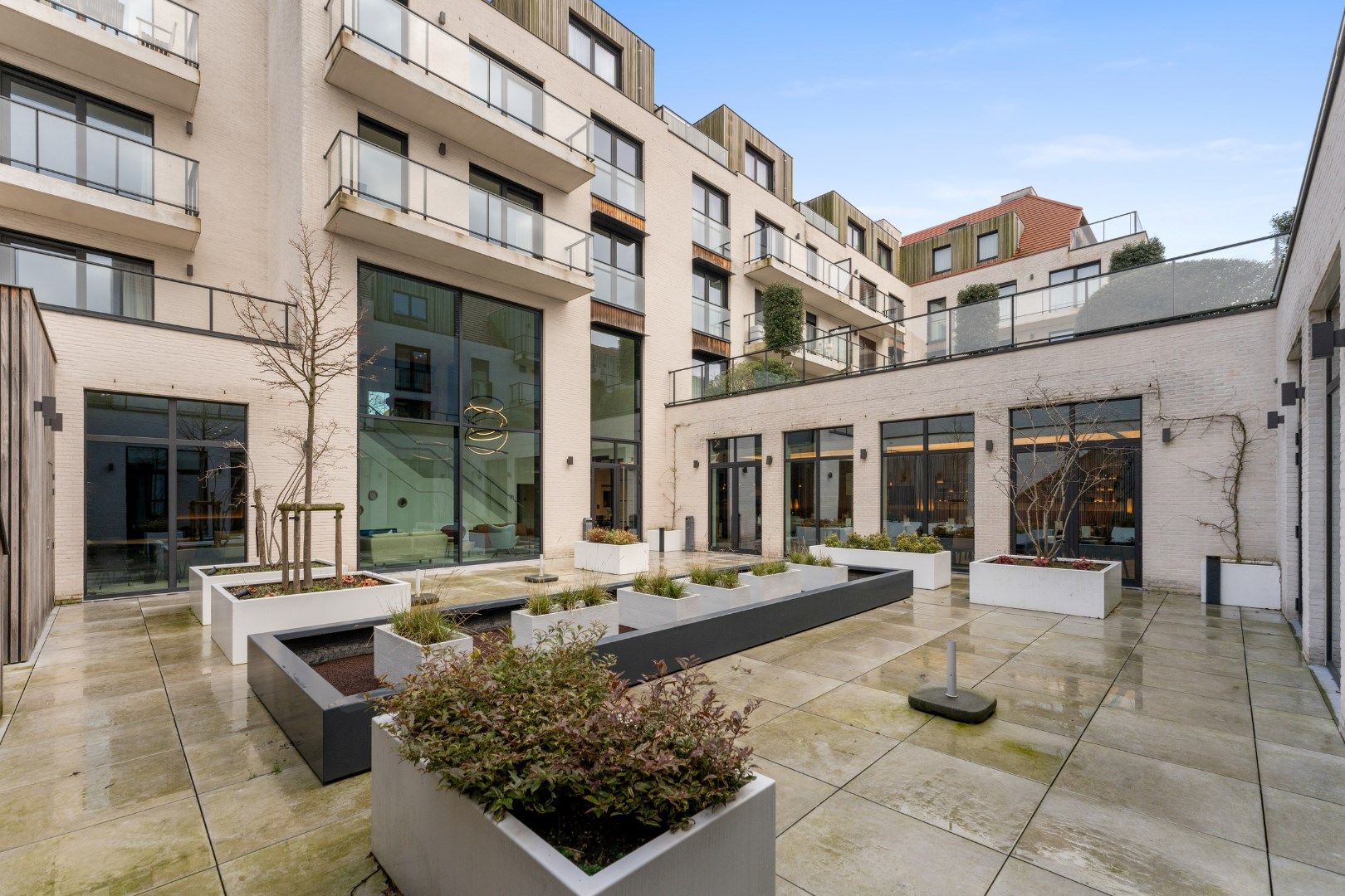 Mooie serviceflat te koop in standingvol gebouw foto 20