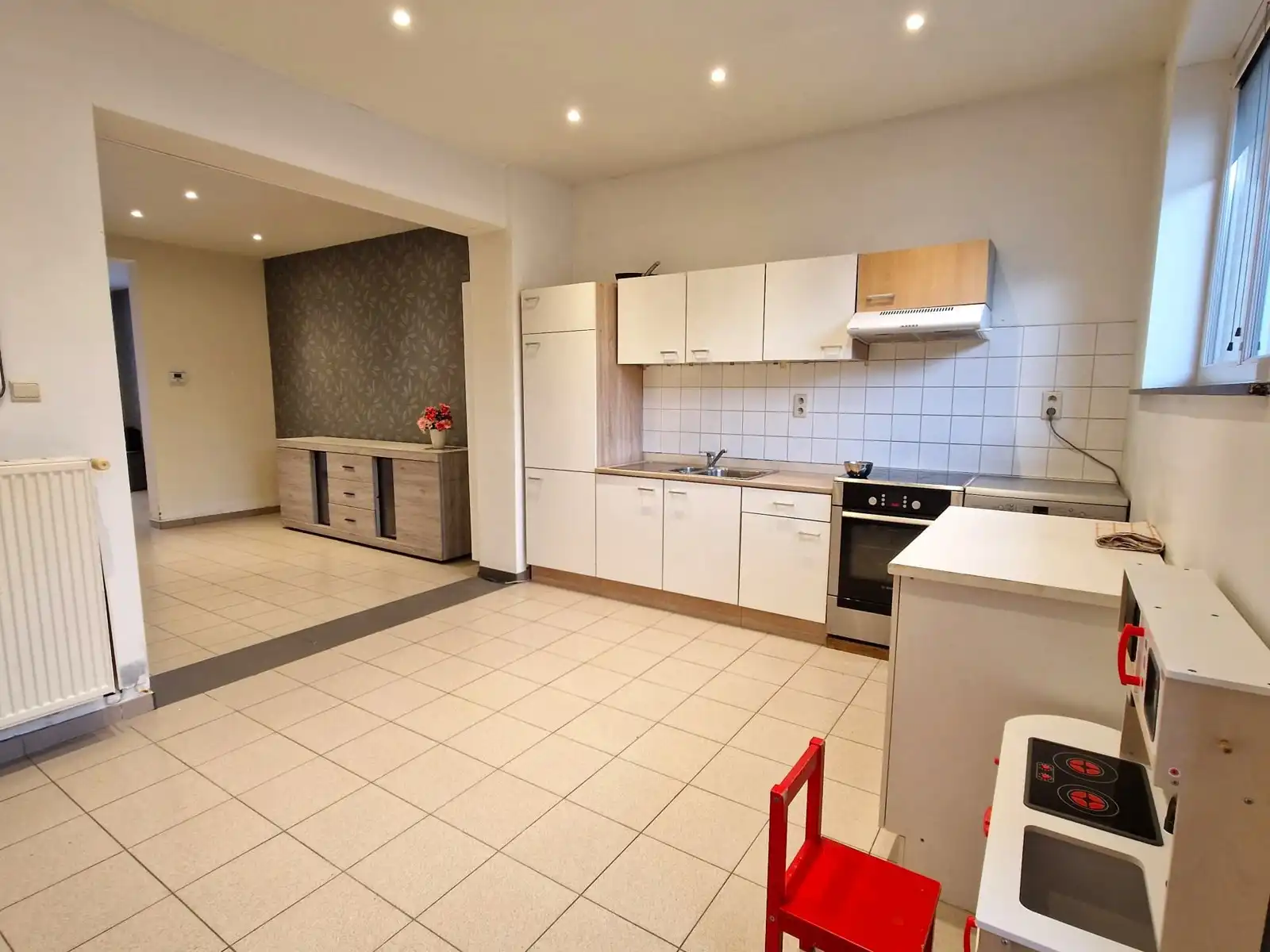 WSB-Immo: Instapklare half-openbebouwing op toplocatie! foto 4