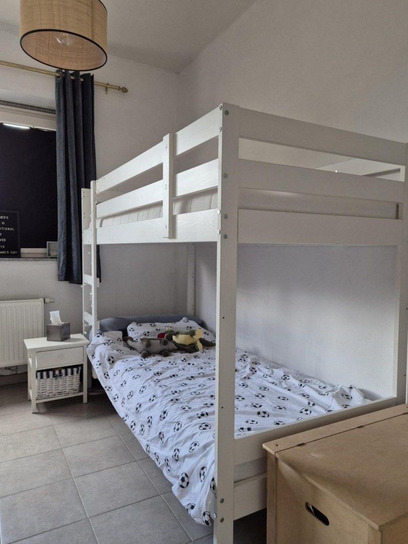 Gelijkvloers appartement met 2 slaapkamers, terras en tuin. foto 14