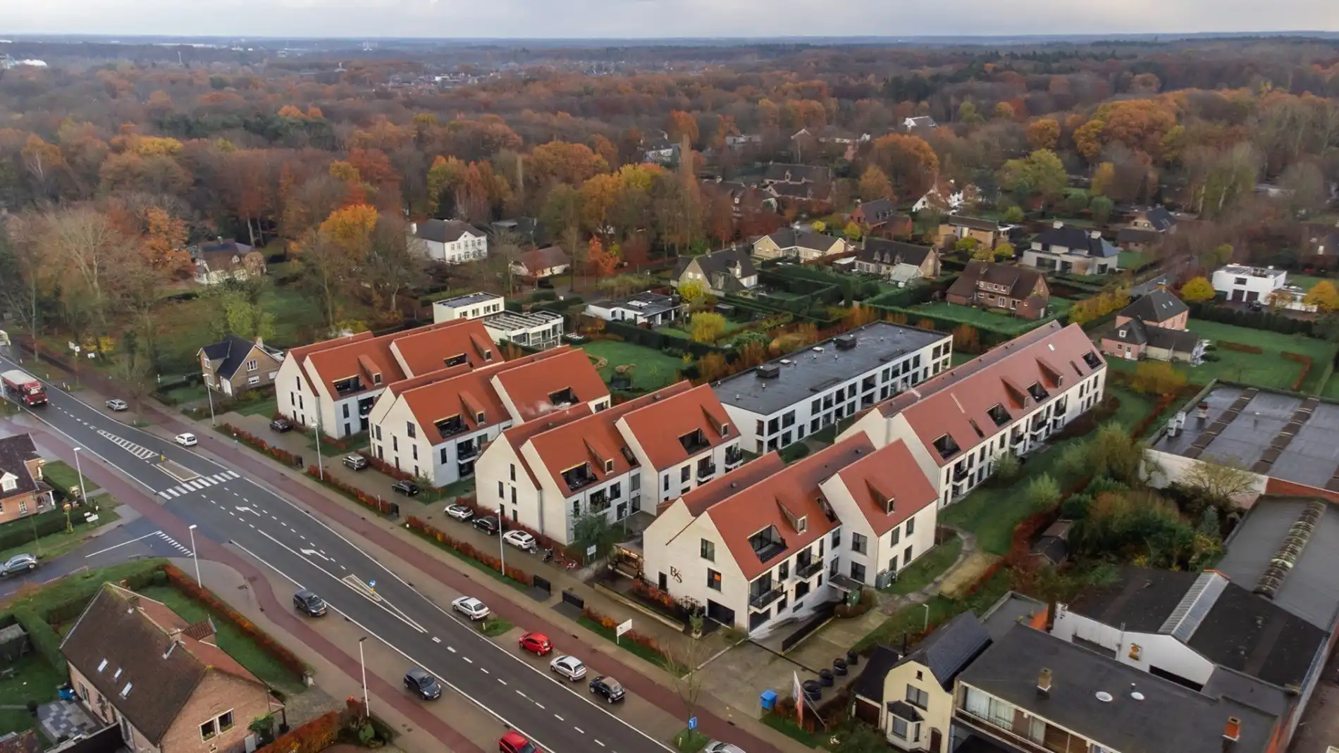 Zorgeloos wonen in stijl: instapklare serviceflat in Residentie Stuyvenberg foto {{pictureIndex}}