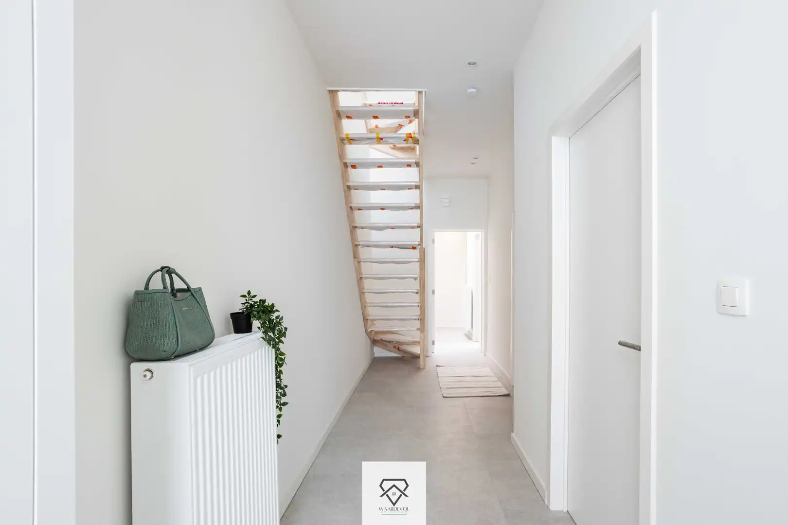 Instapklare woning met uniek waterzicht in de Oude Dokken te Gent foto 6