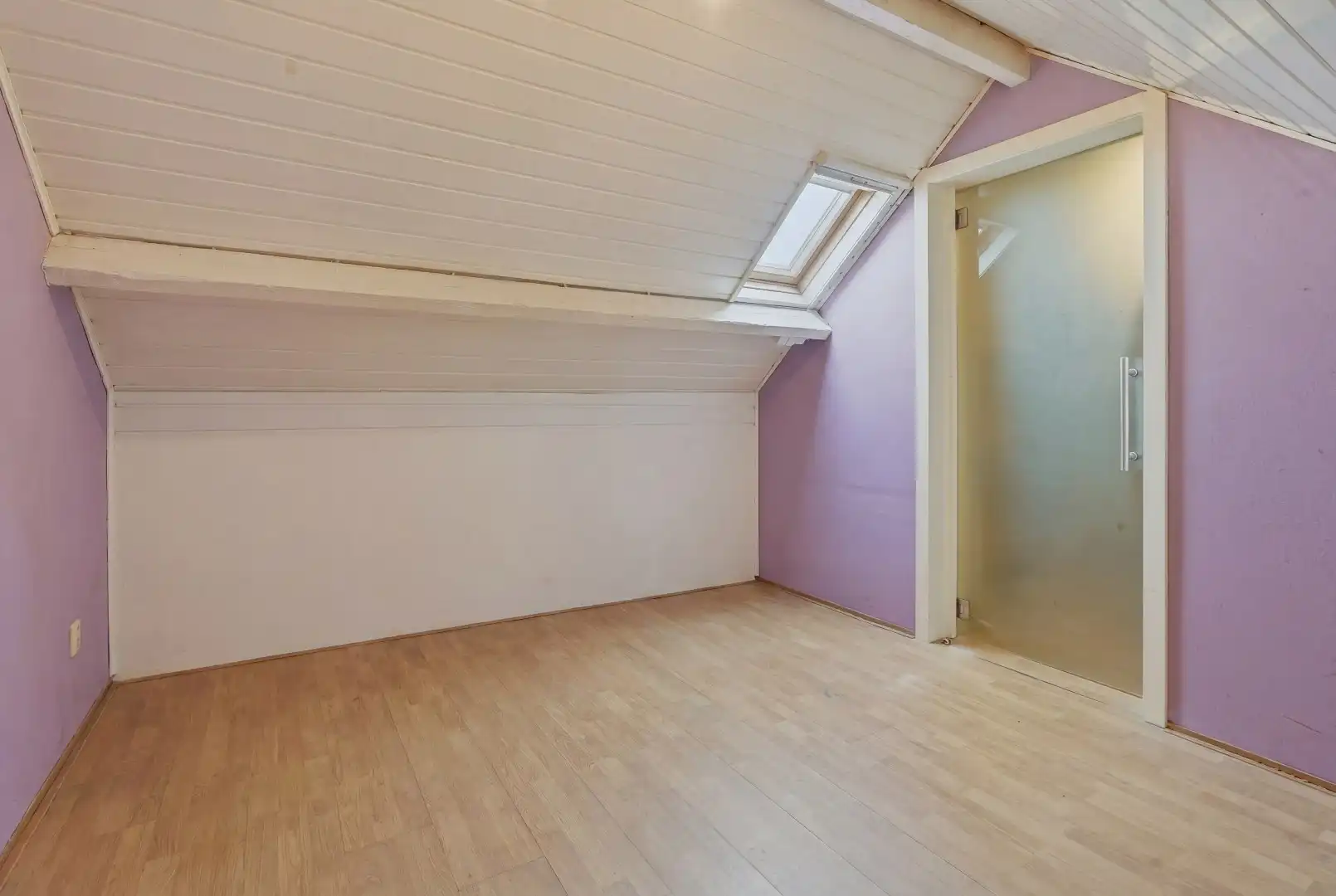 Instapklare woning in hartje Diksmuide, met zicht op het stadspark! foto 11