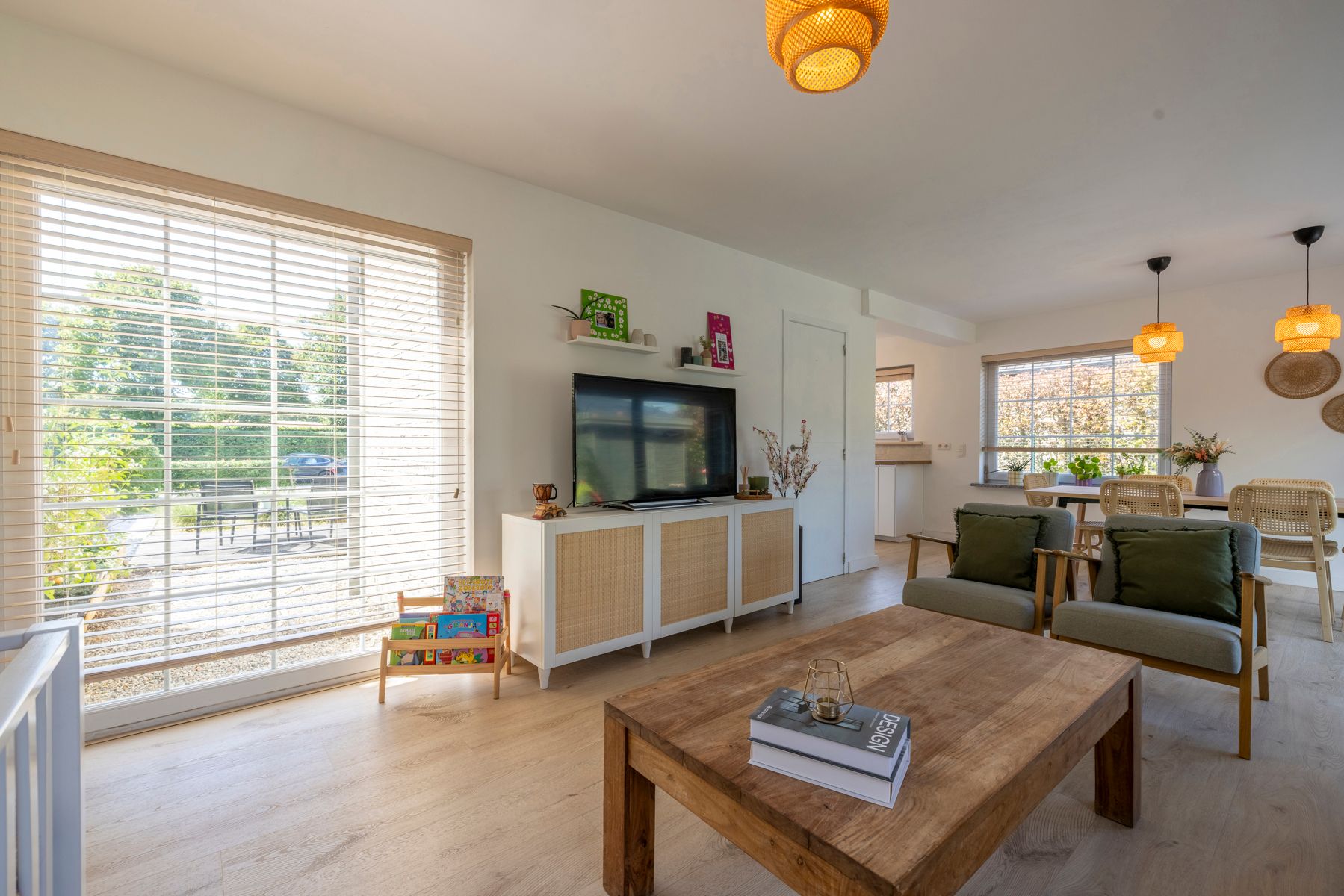 Woning met 3 slaapkamers, tuin en garage te koop! foto 9