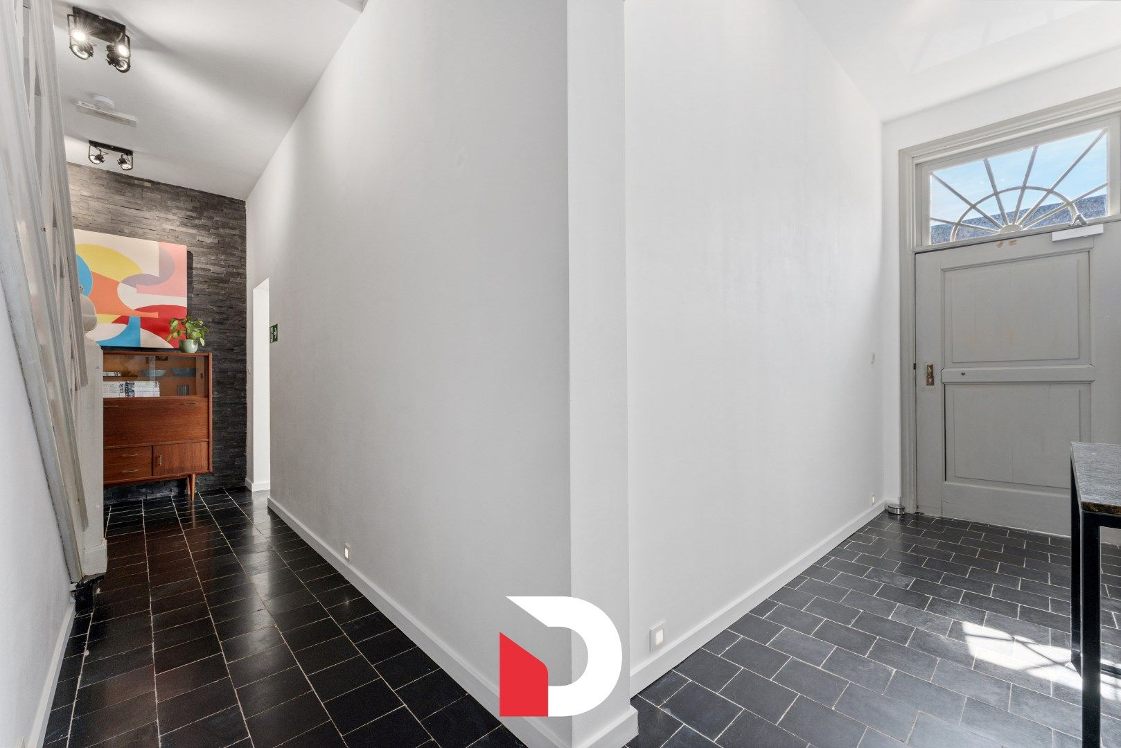 Burgerwoning met 5 slk en vergunde gastenlogies foto 4