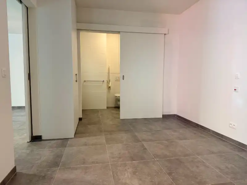 GVL SERVICEFLAT MET GEZELLIG TERRAS foto 10