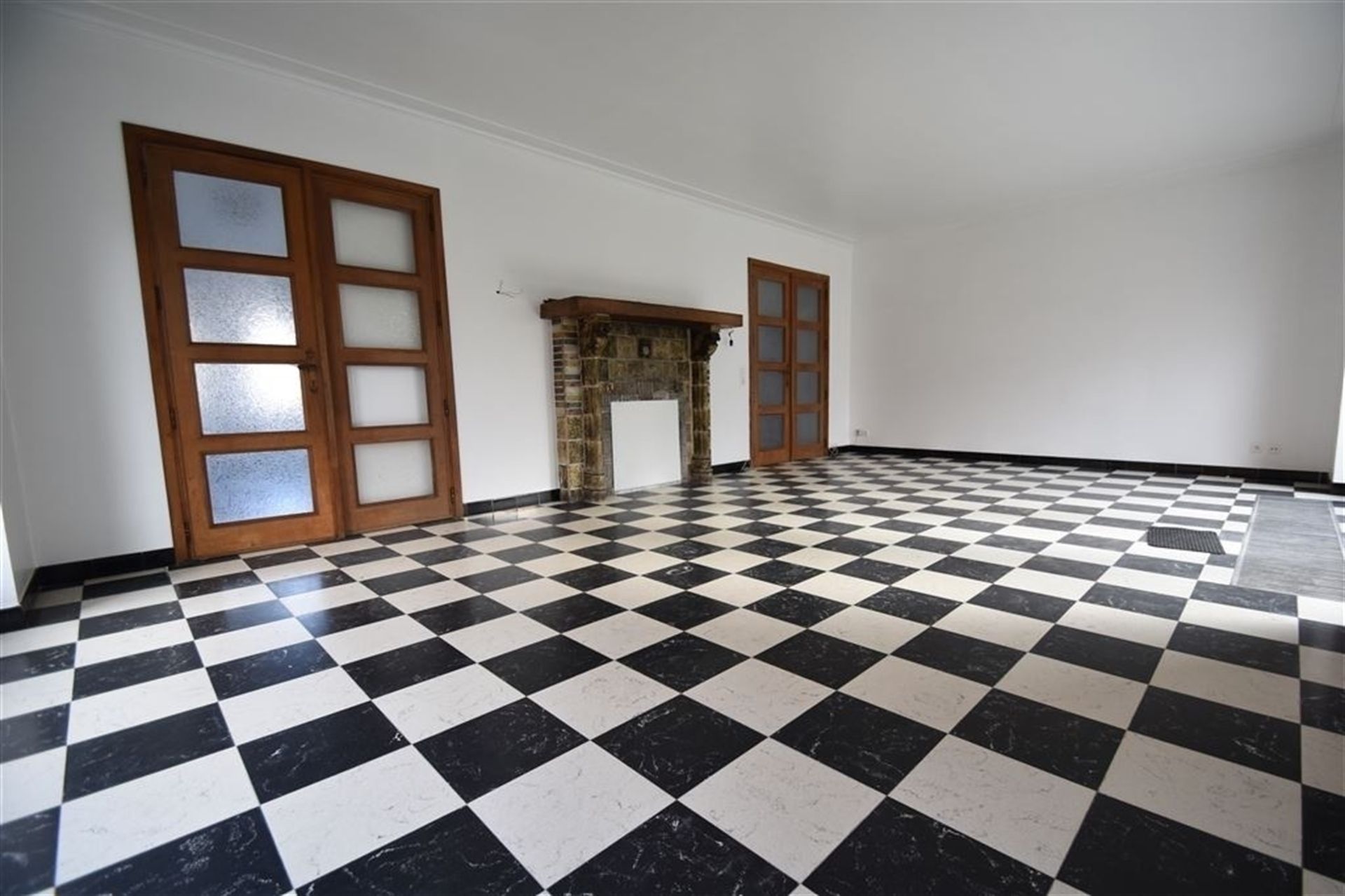 Villa met 5 slaapkamers en ruime tuin gelegen in een rustige buurt foto 4