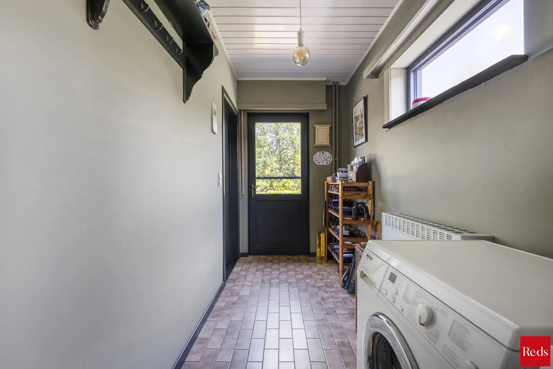 Charmante woning met uitzicht op blijvend groen foto 26