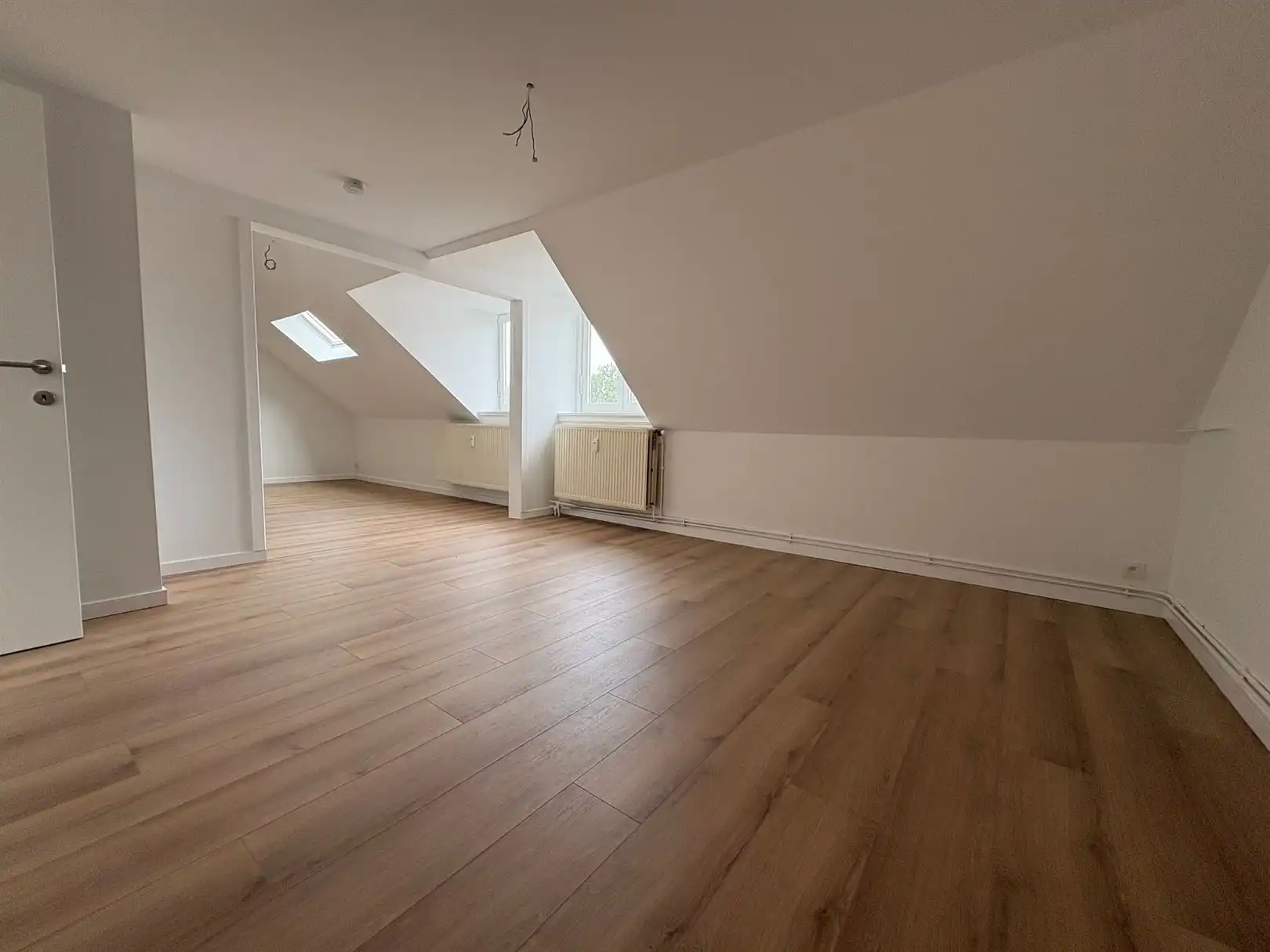 Appartement foto {{pictureIndex}}
