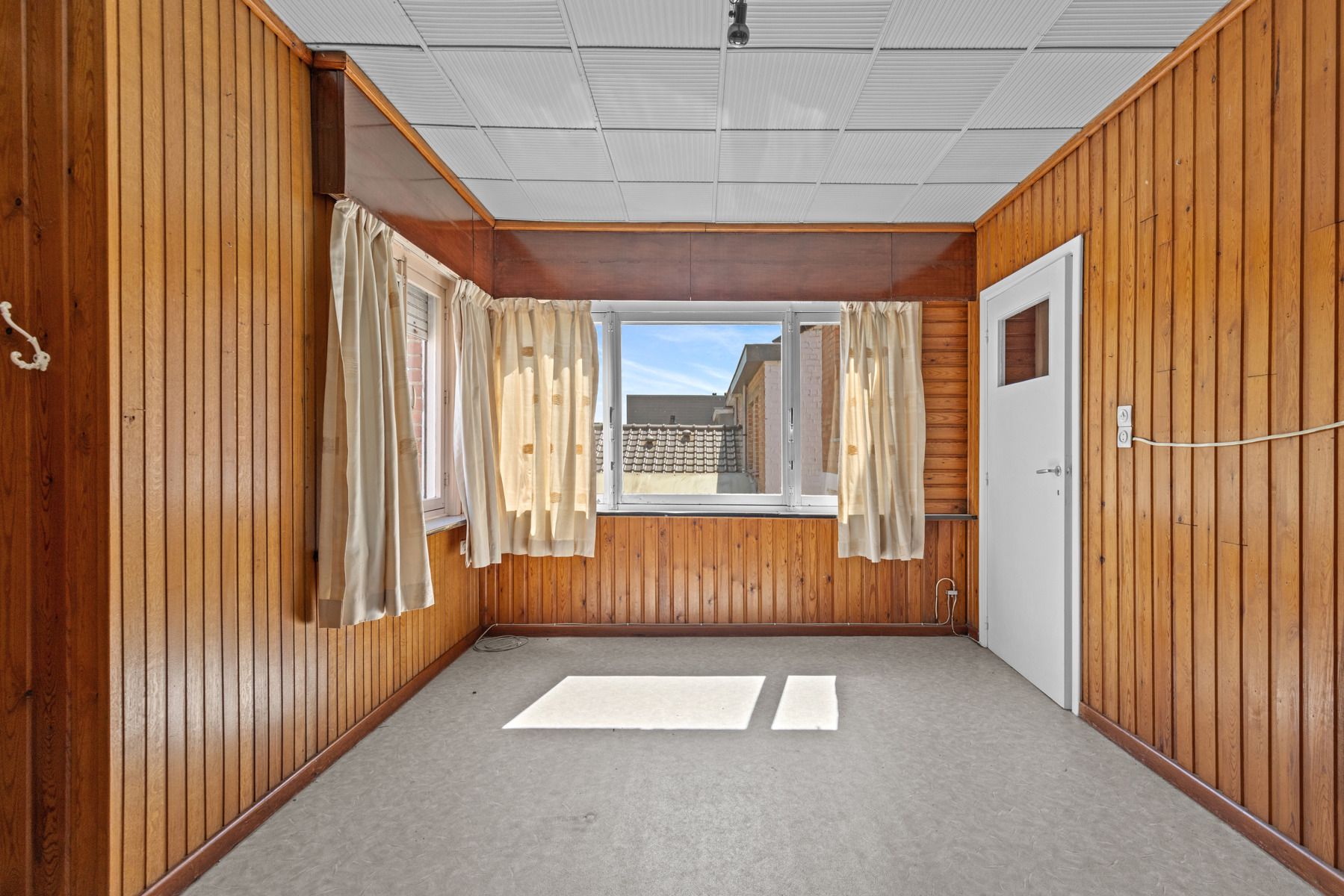 Te renoveren woning met magazijn centrum Heusden foto 14