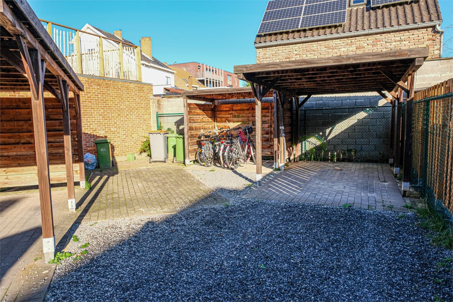 Prachtig appartement met twee autostaanplaatsen te huur in Smeermaas (Lanaken) foto 22