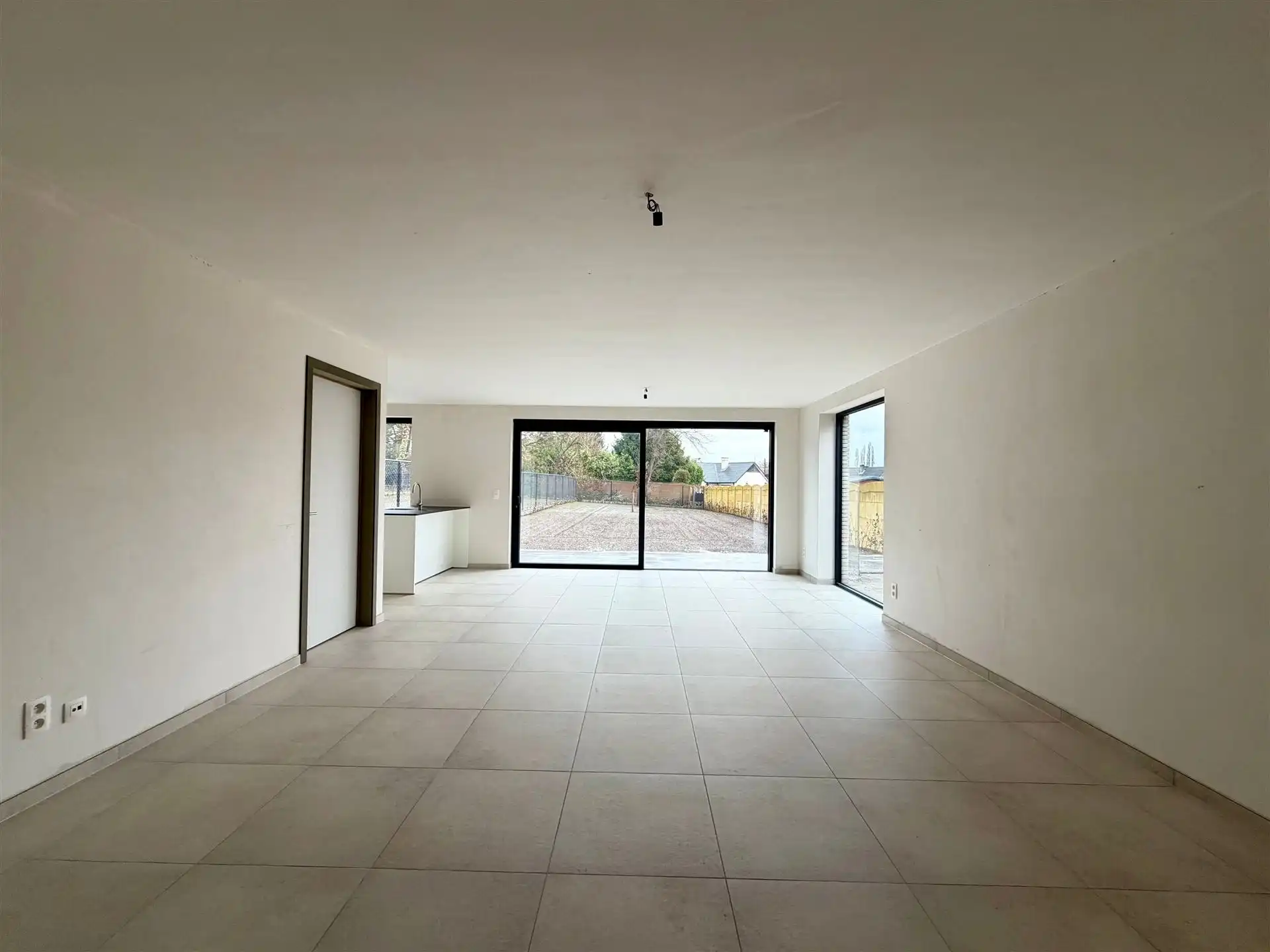 Nieuwbouwwoning - instapklaar, energiezuinig, prachtige ligging en 3 slaapkamers  foto 7