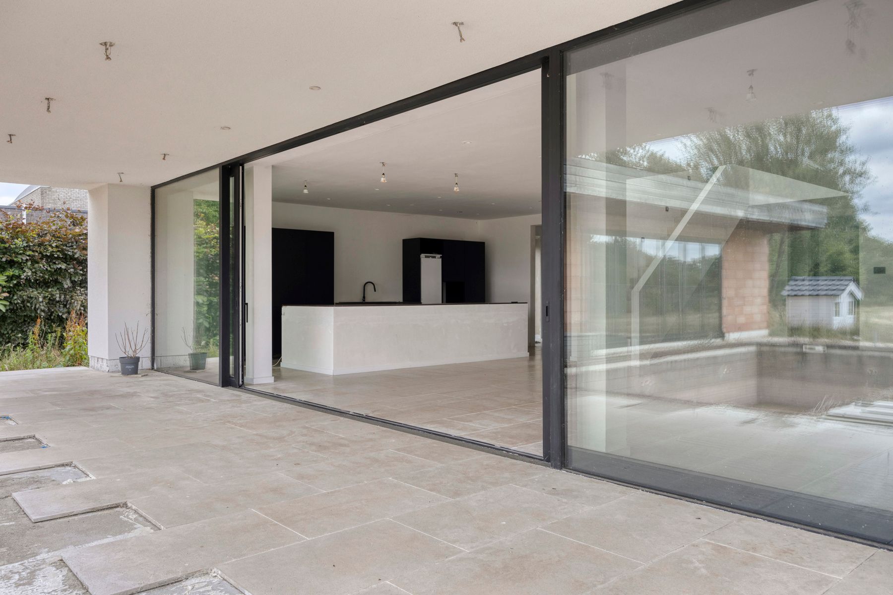 Moderne nieuwbouw villa met strak design ZONDER BTW  – nog verder af te werken naar eigen smaak! foto 43