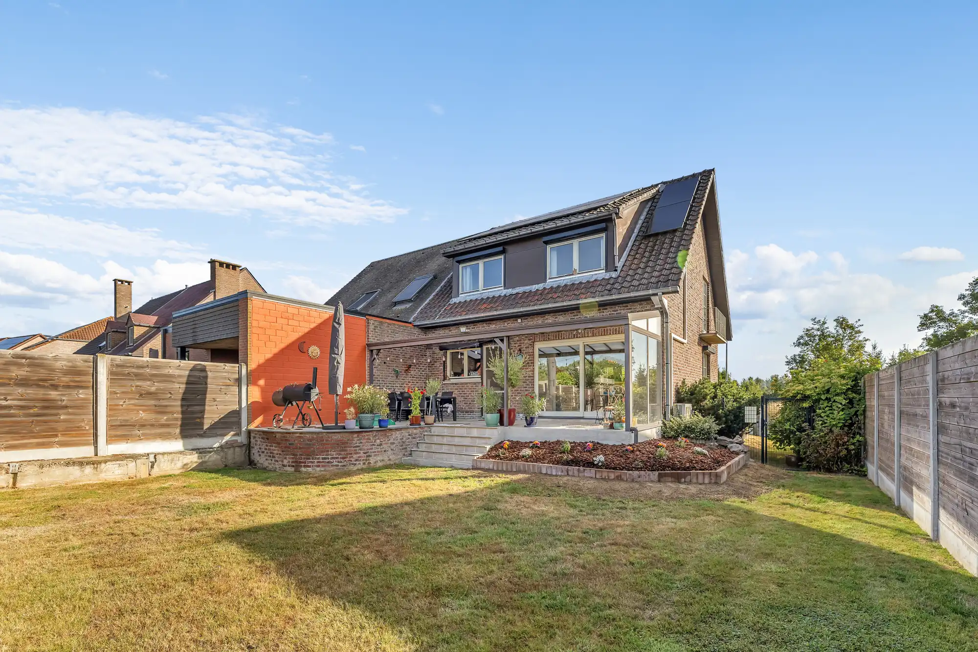 Instapklare woning met 3 slaapkamers te Outer (Ninove) foto 2