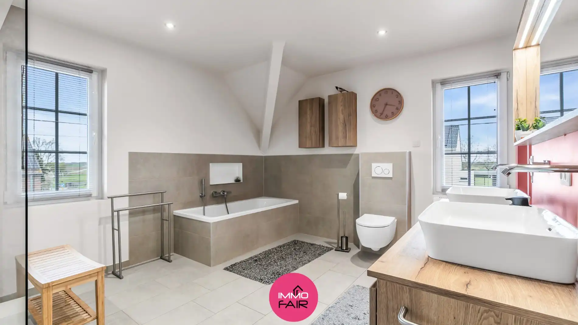 Vrijstaande woning op royaal perceel met panoramisch uitzicht, vlakbij Maastricht foto 18