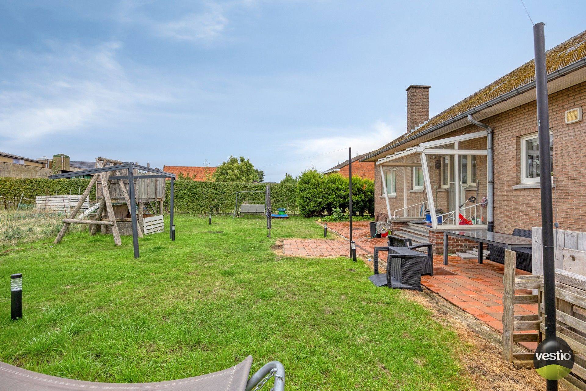 OP TE FRISSEN OB IN HET LANDELIJKE GROTE SPOUWEN foto 21