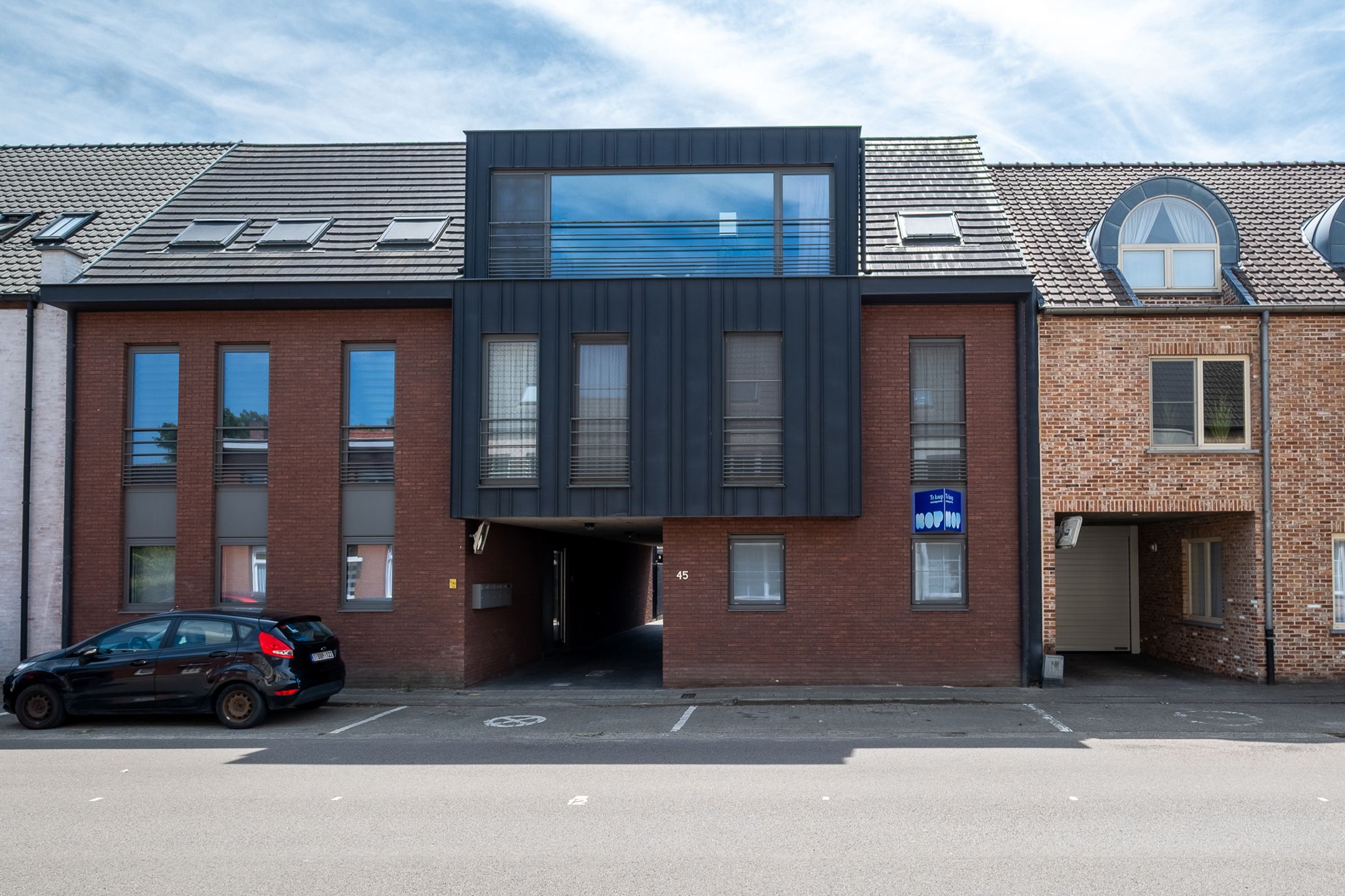 Energiezuinig gelijkvloers appartement met tuin te Zoersel foto {{pictureIndex}}