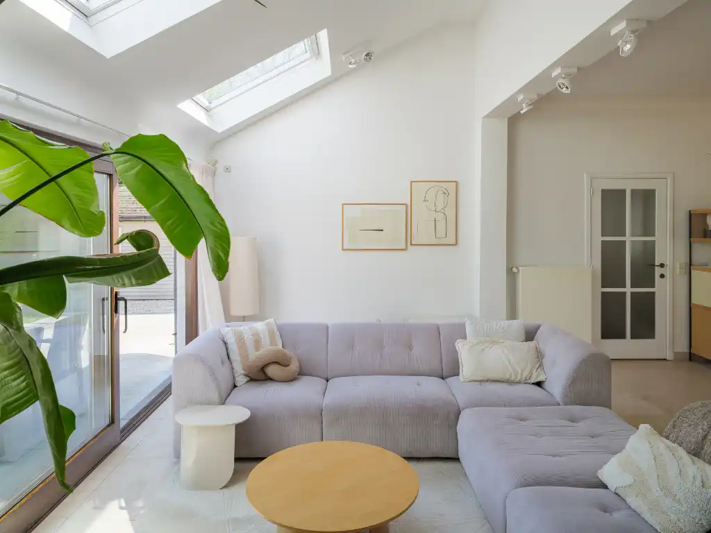 Karaktervolle en vrijstaande gezinswoning, gelegen op een gunstig perceel van ca. 930 m² foto 6