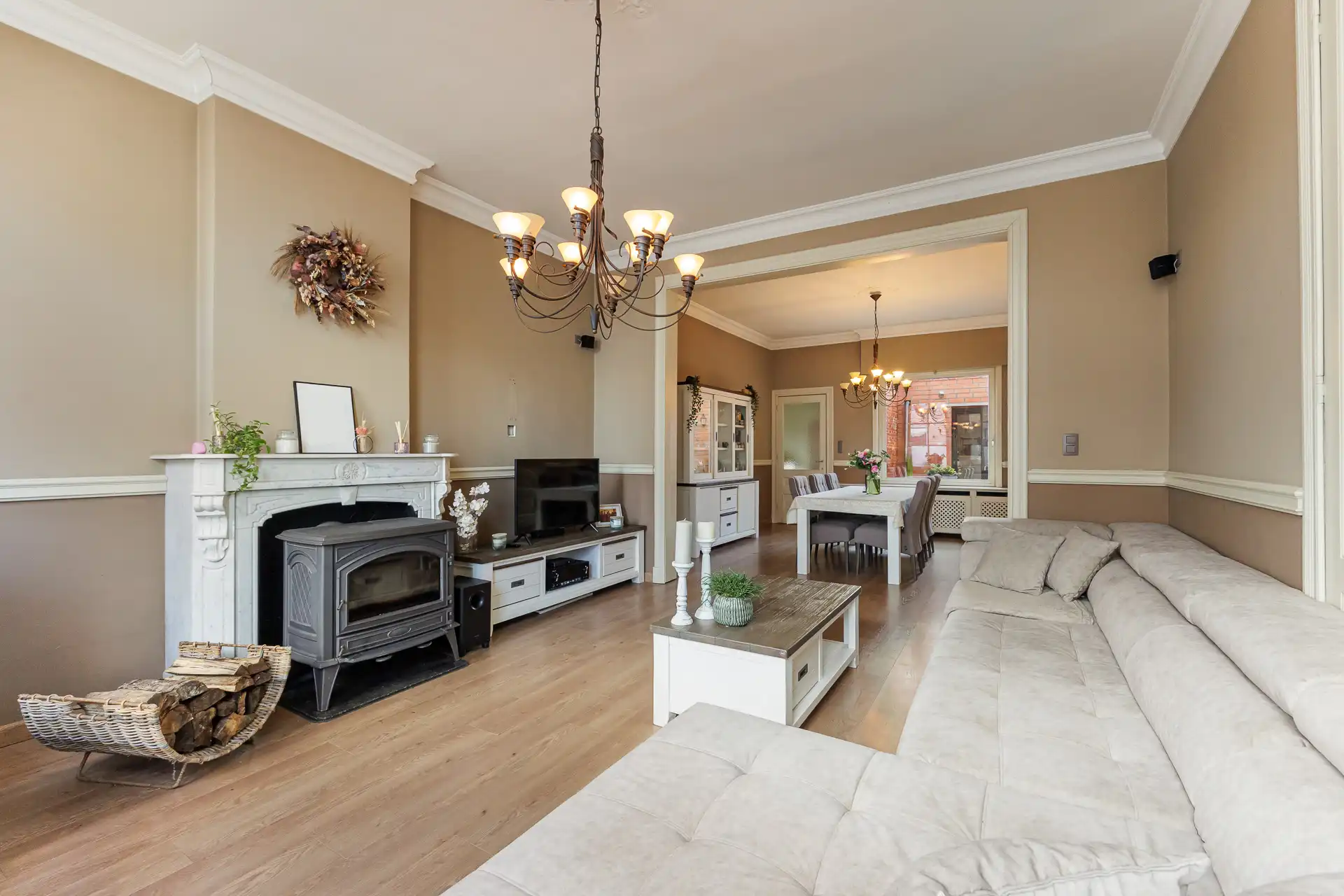 Charmante woning in hartje Herenthout foto 5