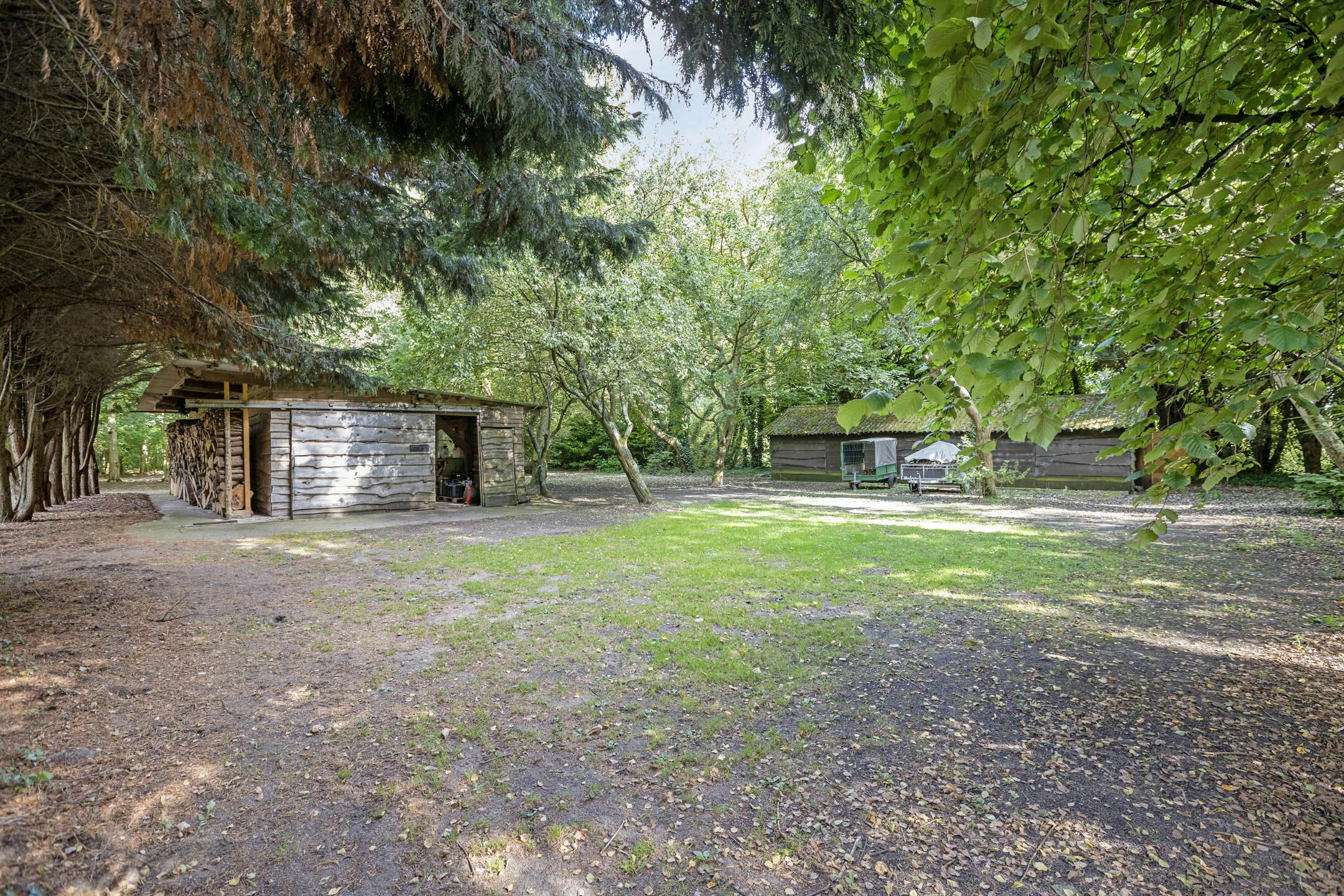 Luxueuze eigendom op ca 1,8ha met zwembad en tennisveld te koop in Gijvelde (Frankrijk). foto 19