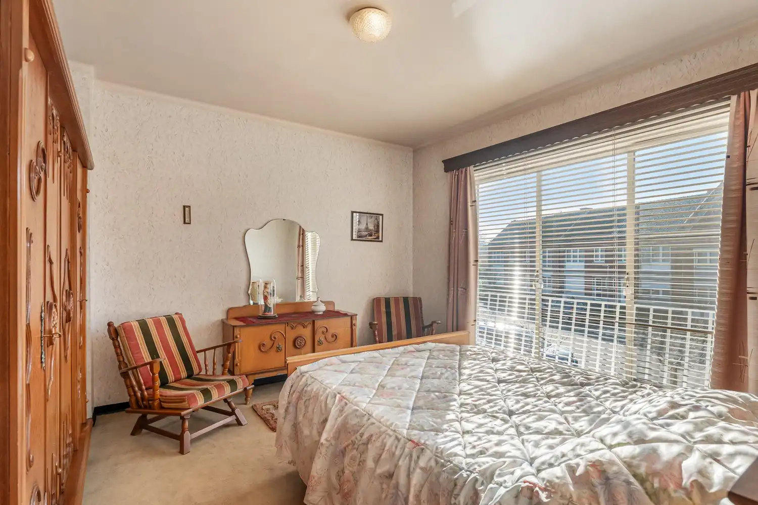 Charmante renovatiewoning op rustige toplocatie in Hasselt! foto 9