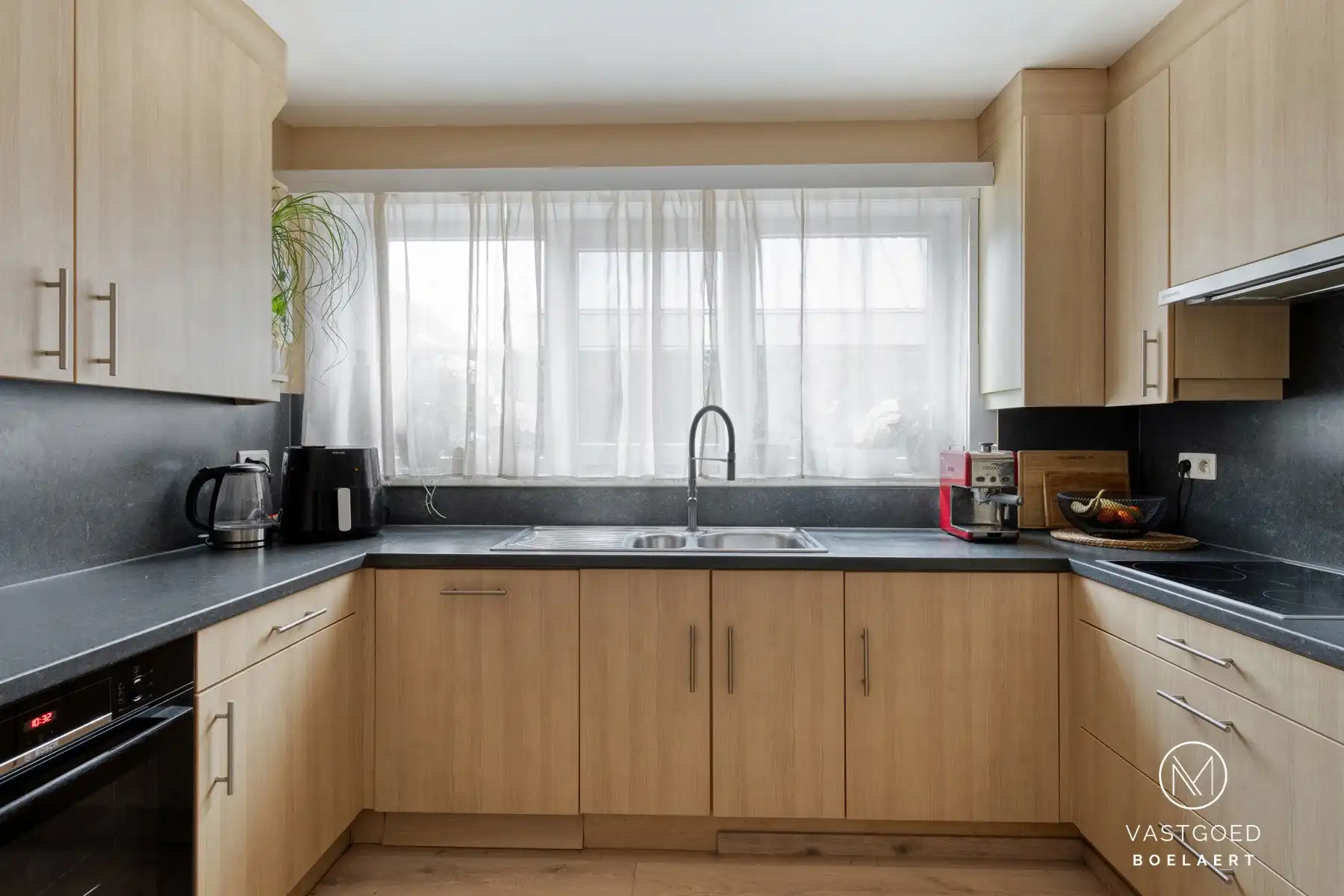 Halfopen bungalow te koop in Hofstade foto 9