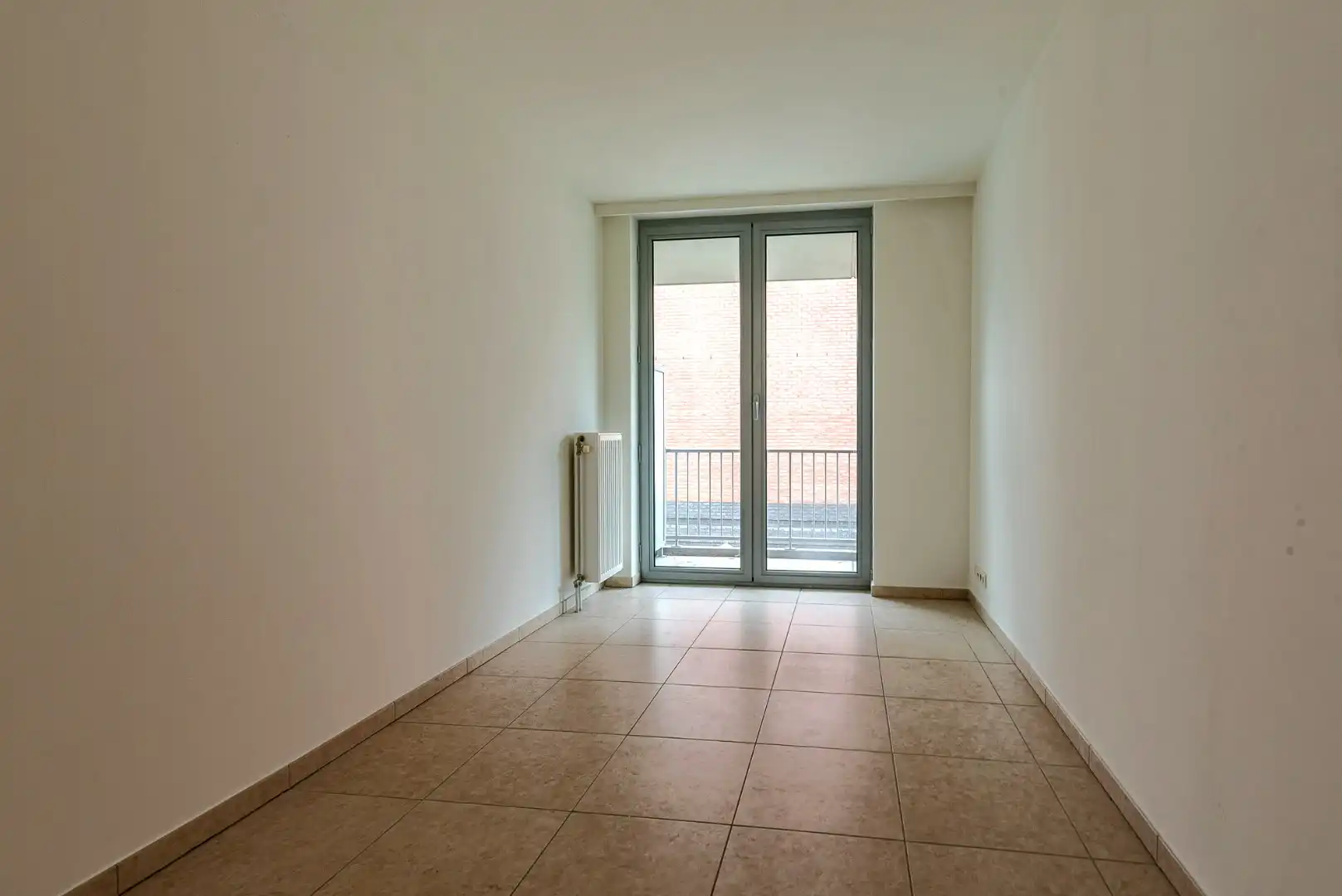 Licht appartement met ruim terras nabij Portugezenhof foto 9