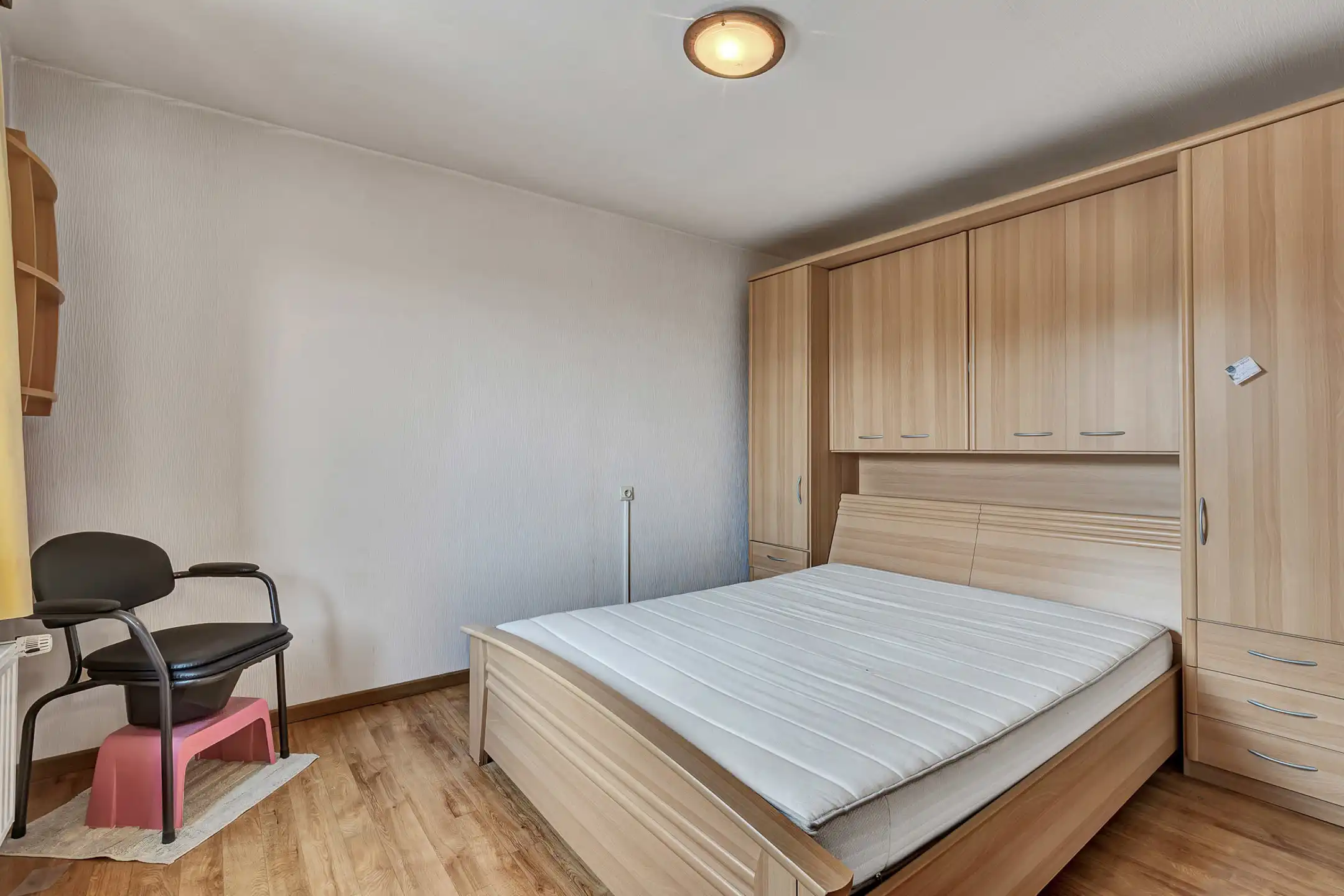 Charmante gesloten bebouwing met diepe tuin aan de Leie in Astene foto 9