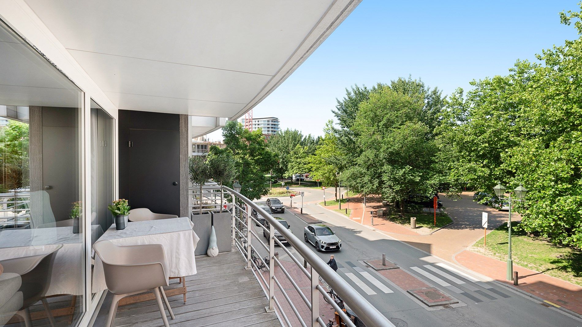 Ruim en stijlvol appartement met open zicht in centrum Knokke foto 10