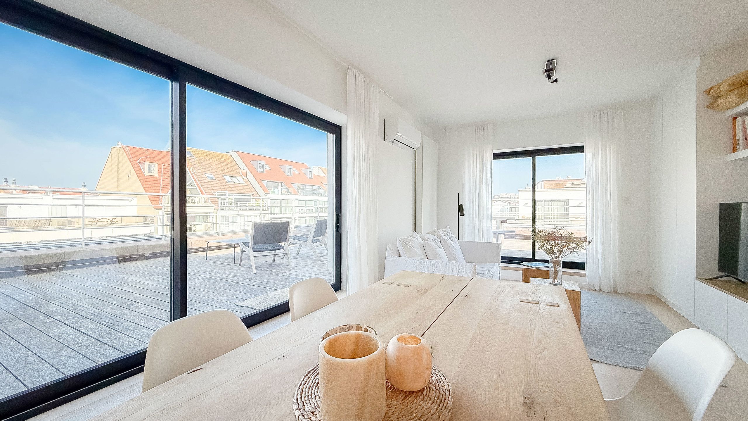 Uniek PENTHOUSE-hoekappart. met adembenemend terras (120 m²) foto 4