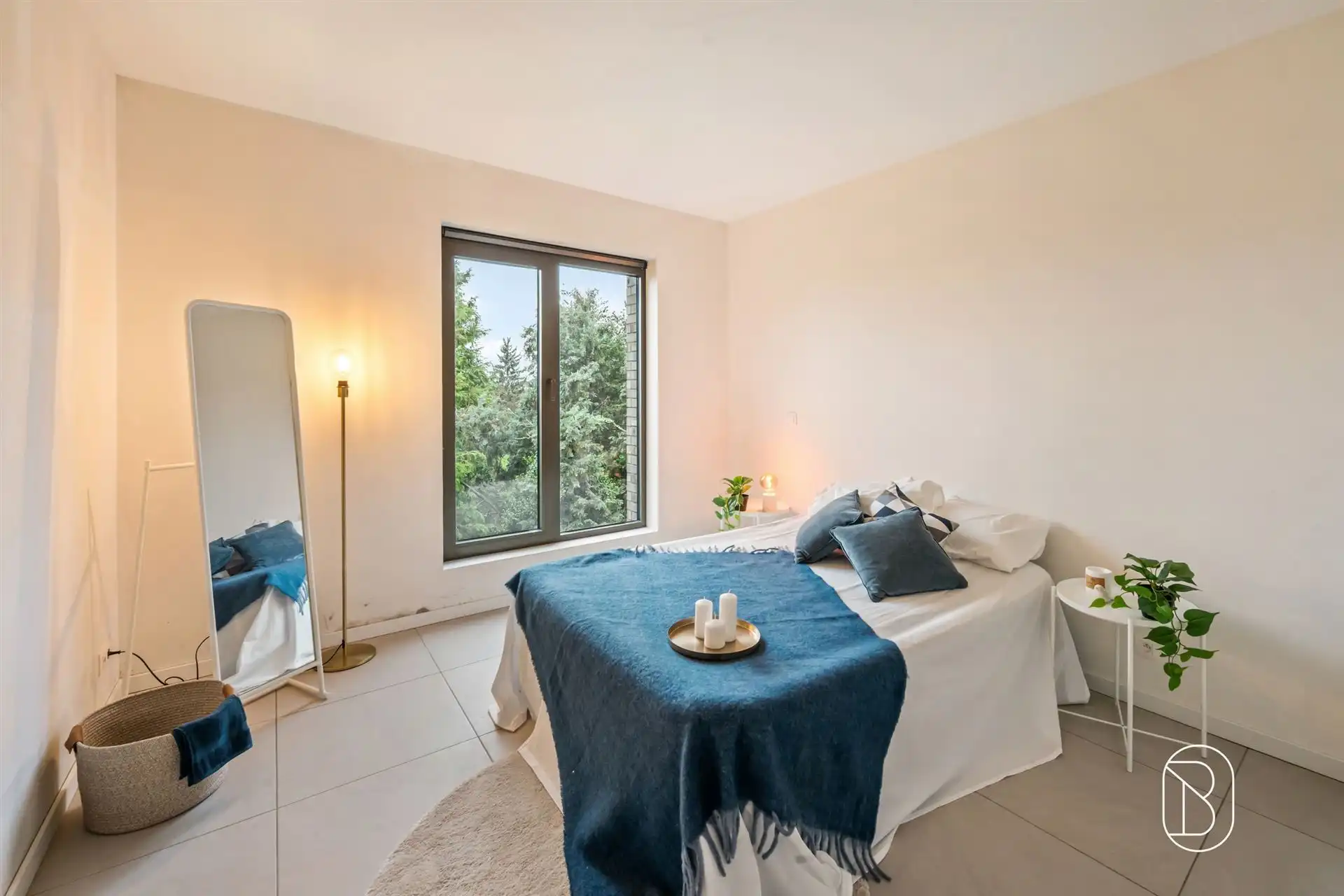 Mooi ingericht appartement met 2 slk en terras  foto 5