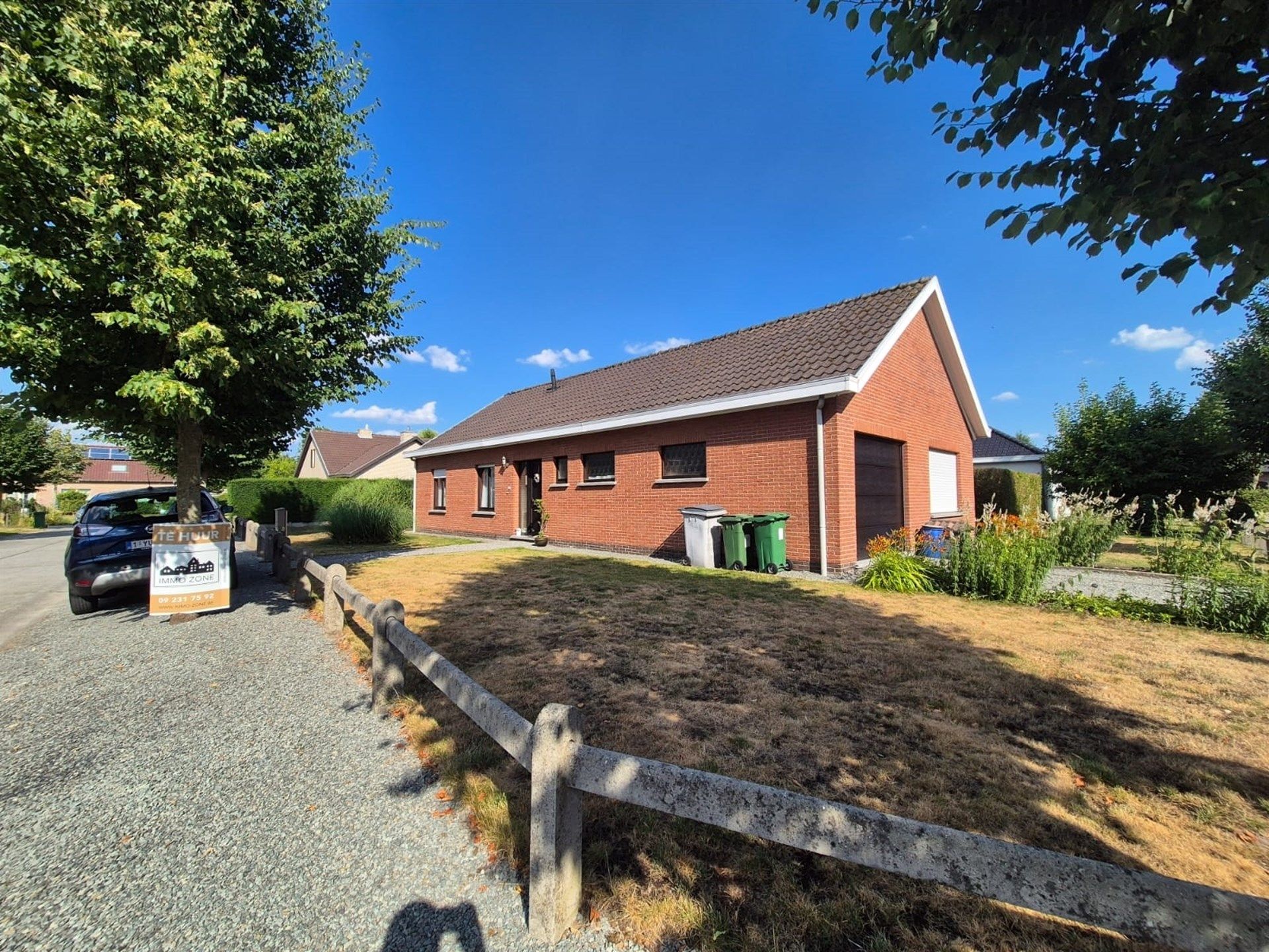 Gunstig gelegen bungalow met 3 slaapkamers. foto 26