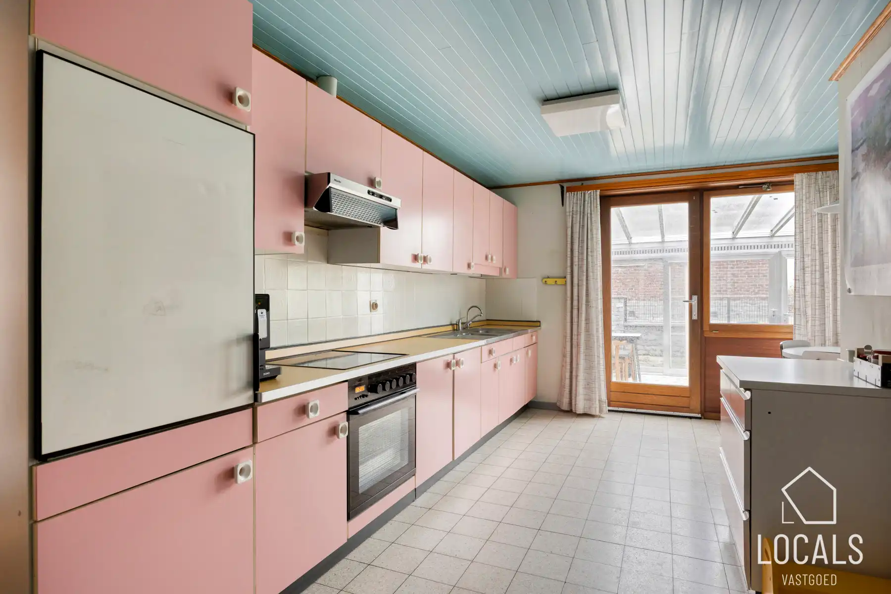 Unieke gezinswoning (open bebouwing) met potentieel! foto 12