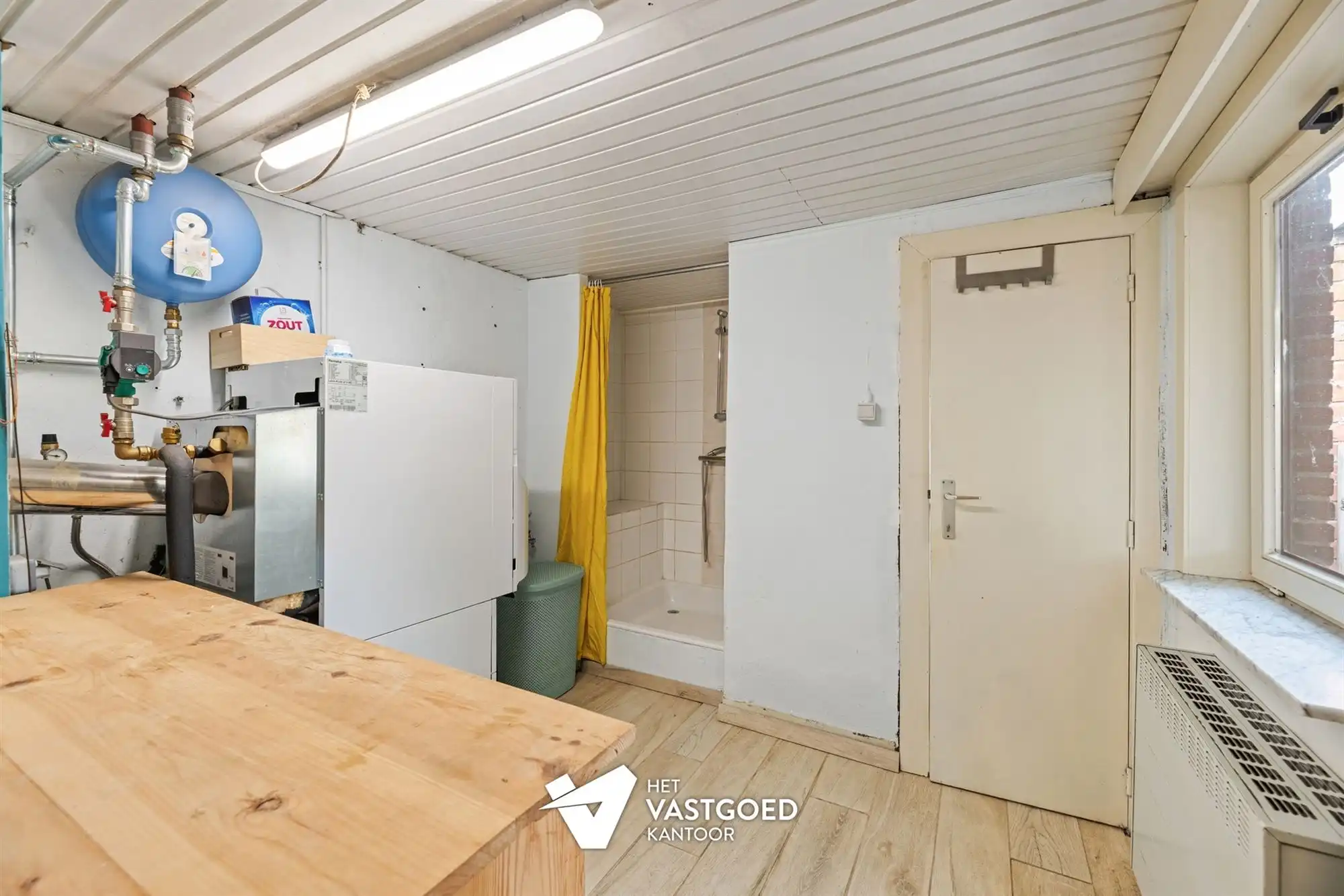 DEELS GERENOVEERDE WONING OP RUSTIGE LIGGING VLAK BIJ BE-MINE TE BERINGEN foto 11