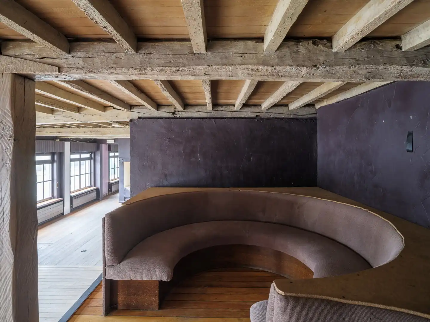 Ruime te renoveren handelszaak met feestzaal en woonmogelijkheid in Nazareth foto 9