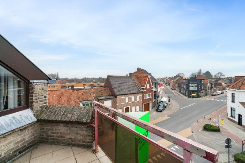 Lichtrijk appartement met garage nabij centrum Roeselare foto 13