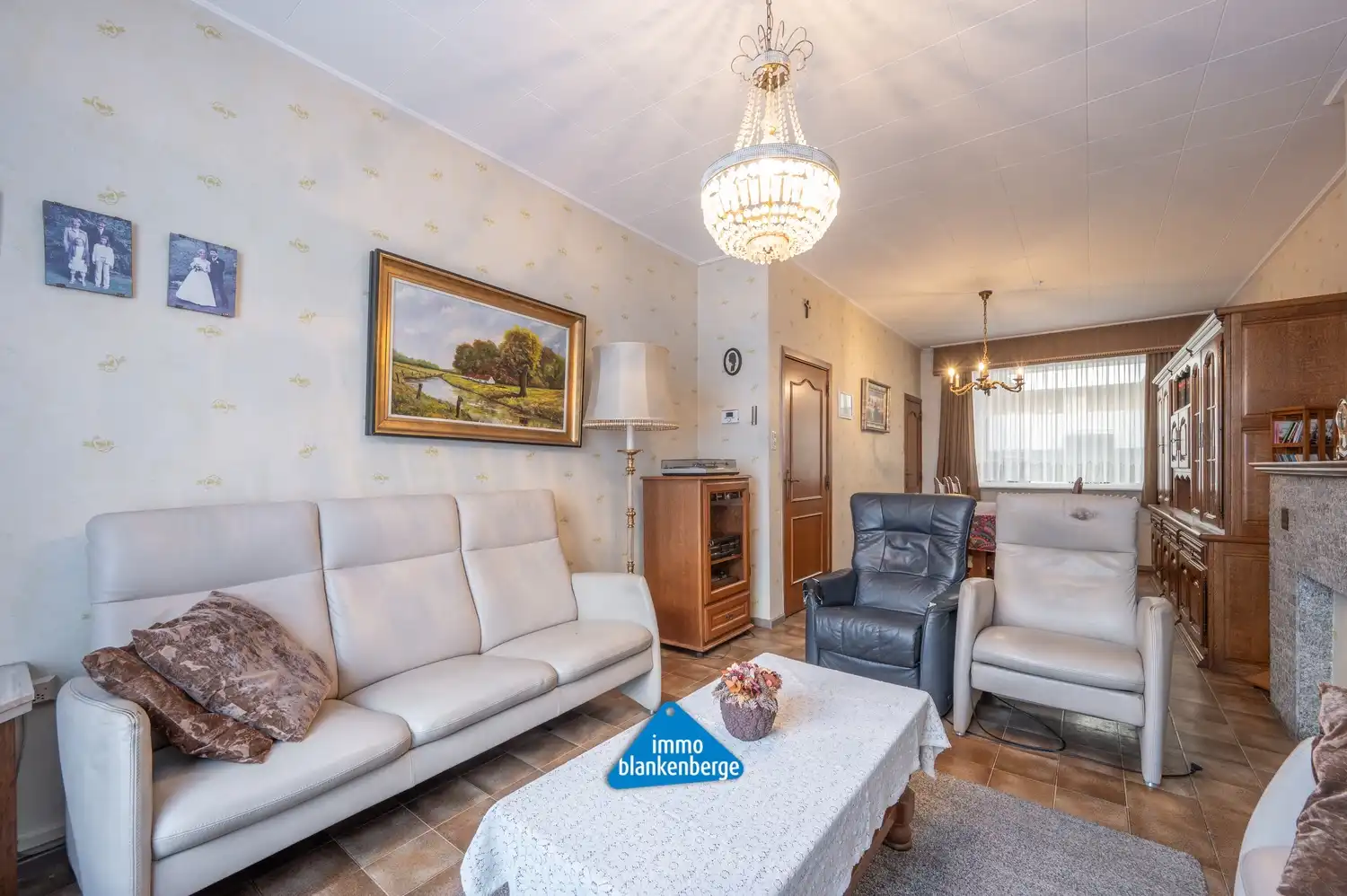 Grote gezinswoning met tuin en 7 slaapkamers nabij centrum en zee foto 9