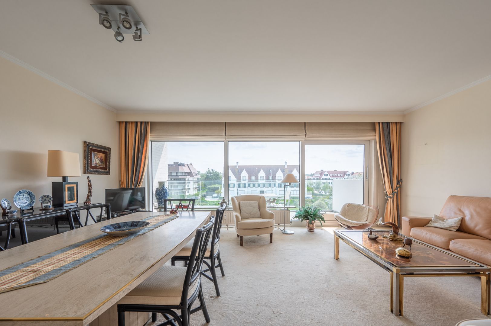 UITZONDERLIJK AANBOD Wandeldijk - Te renoveren appartement met perfecte oriëntatie en dubbele garage foto 8