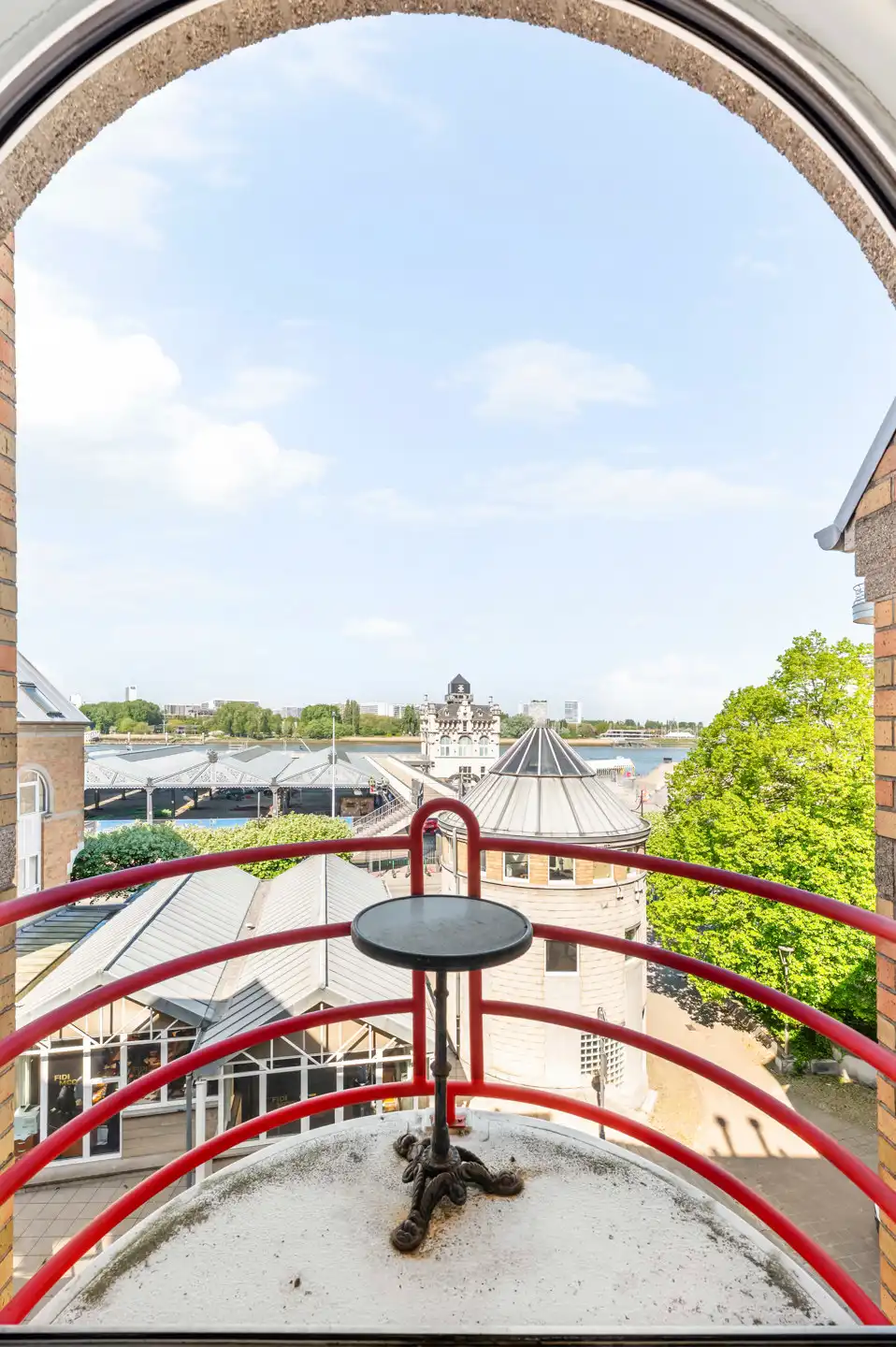 Hoofdfoto van de publicatie: ANTWERPEN-CENTRUM - Appartement met zicht op de Schelde