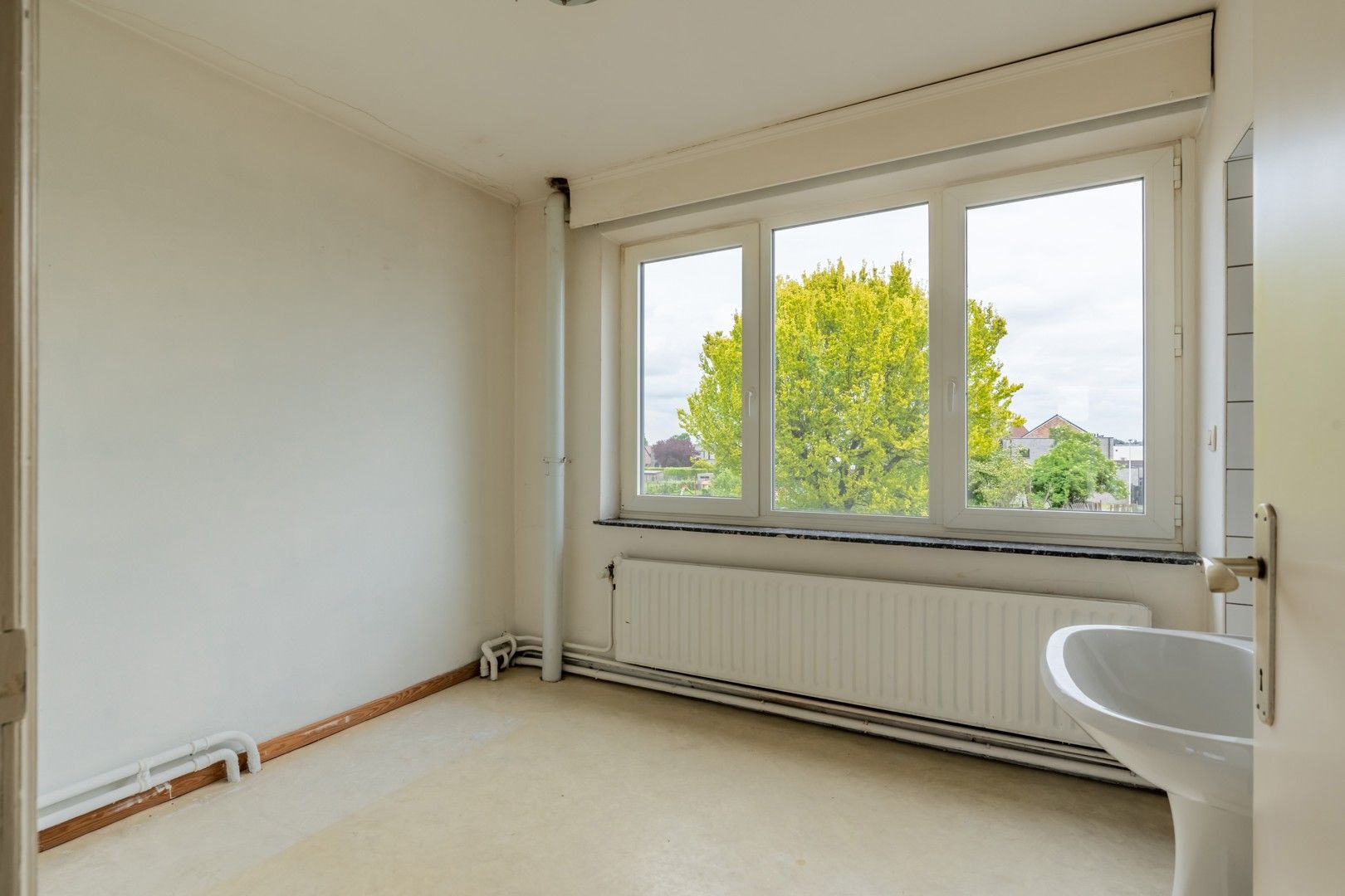 Goed gelegen woning te koop foto 18