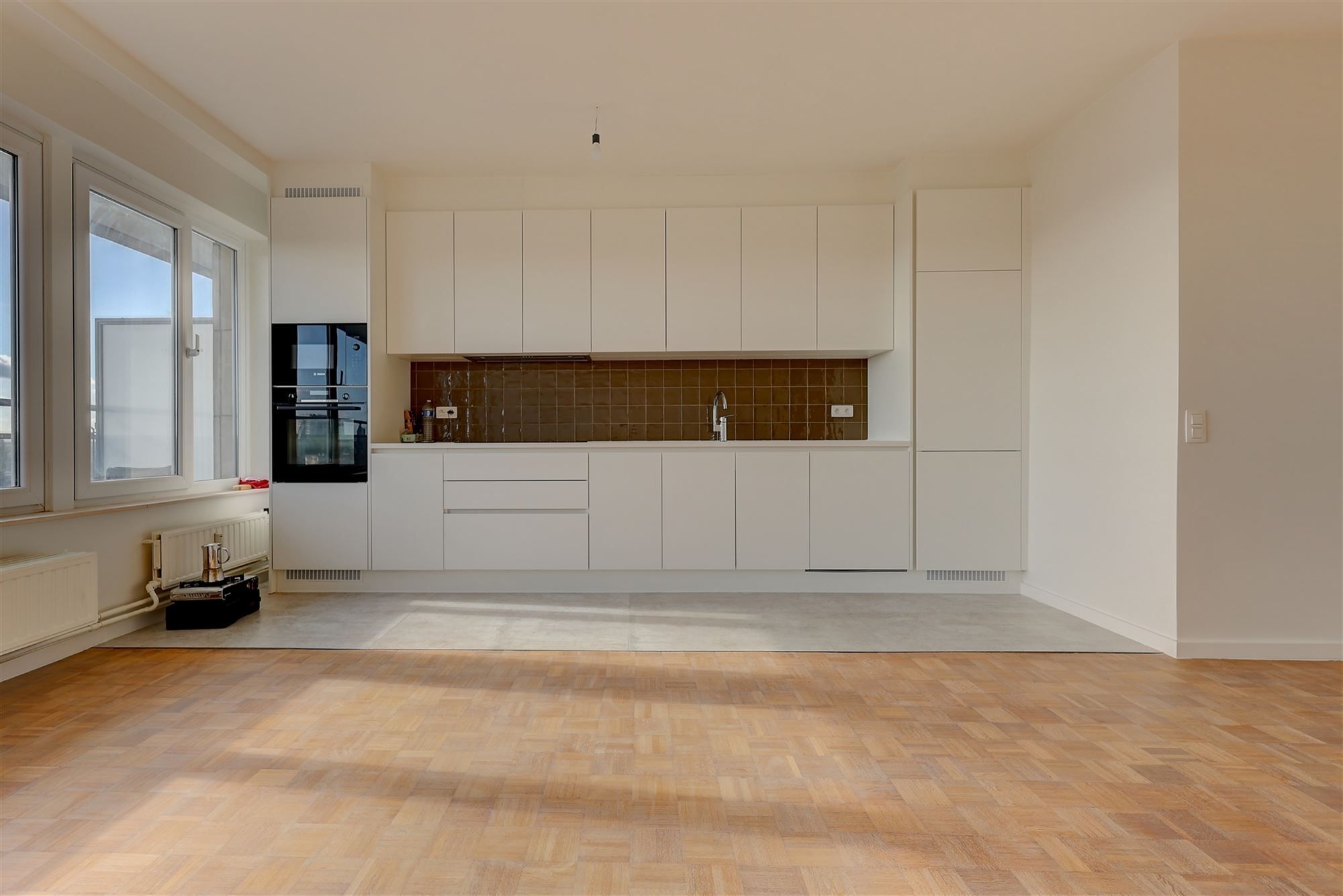 Knap gerenoveerd appartement met 2 slaapkamers en terras foto 5