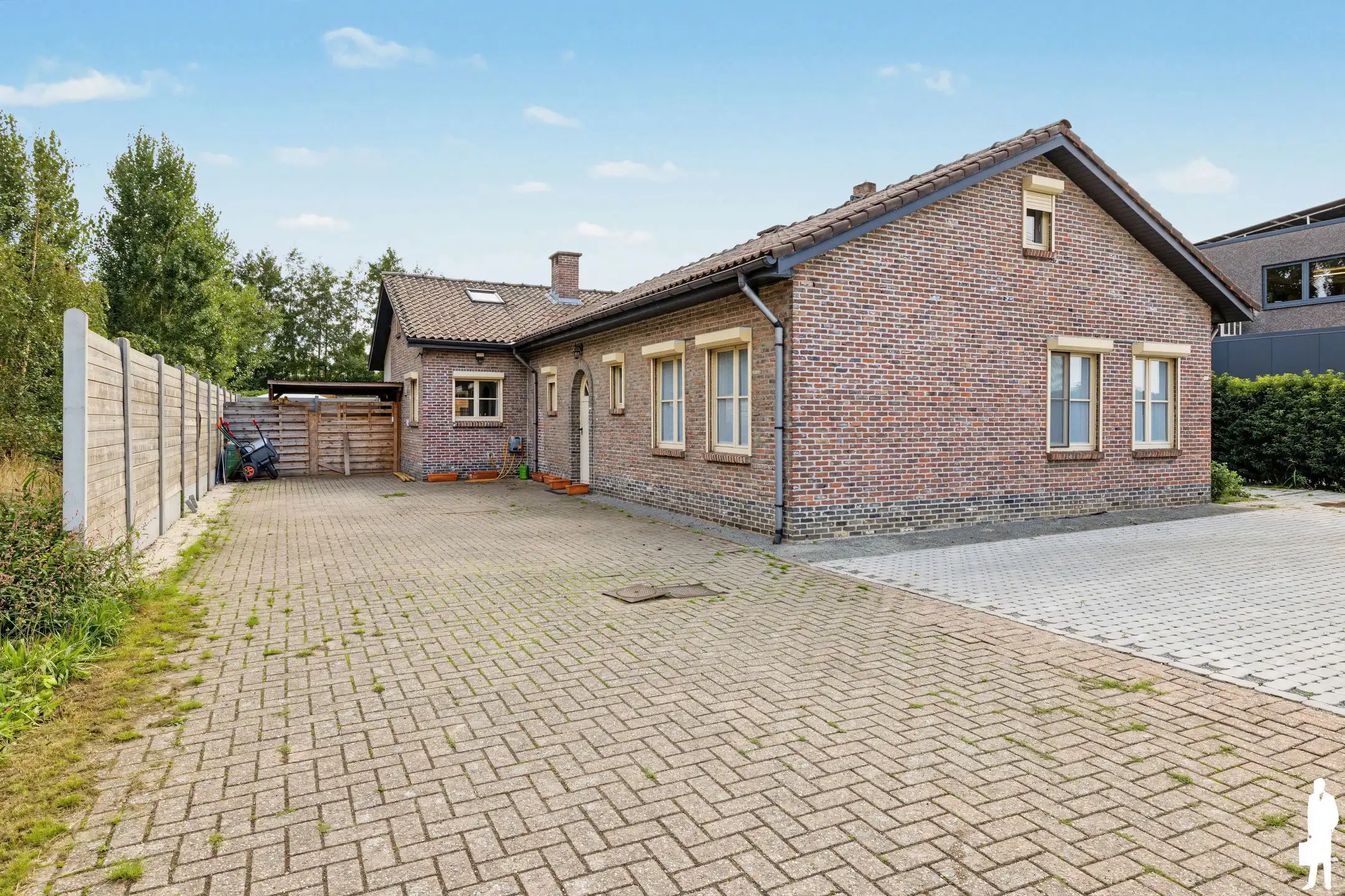 Open bebouwing met 4 slpk, tuin en aparte woonunit te Melsele foto 34
