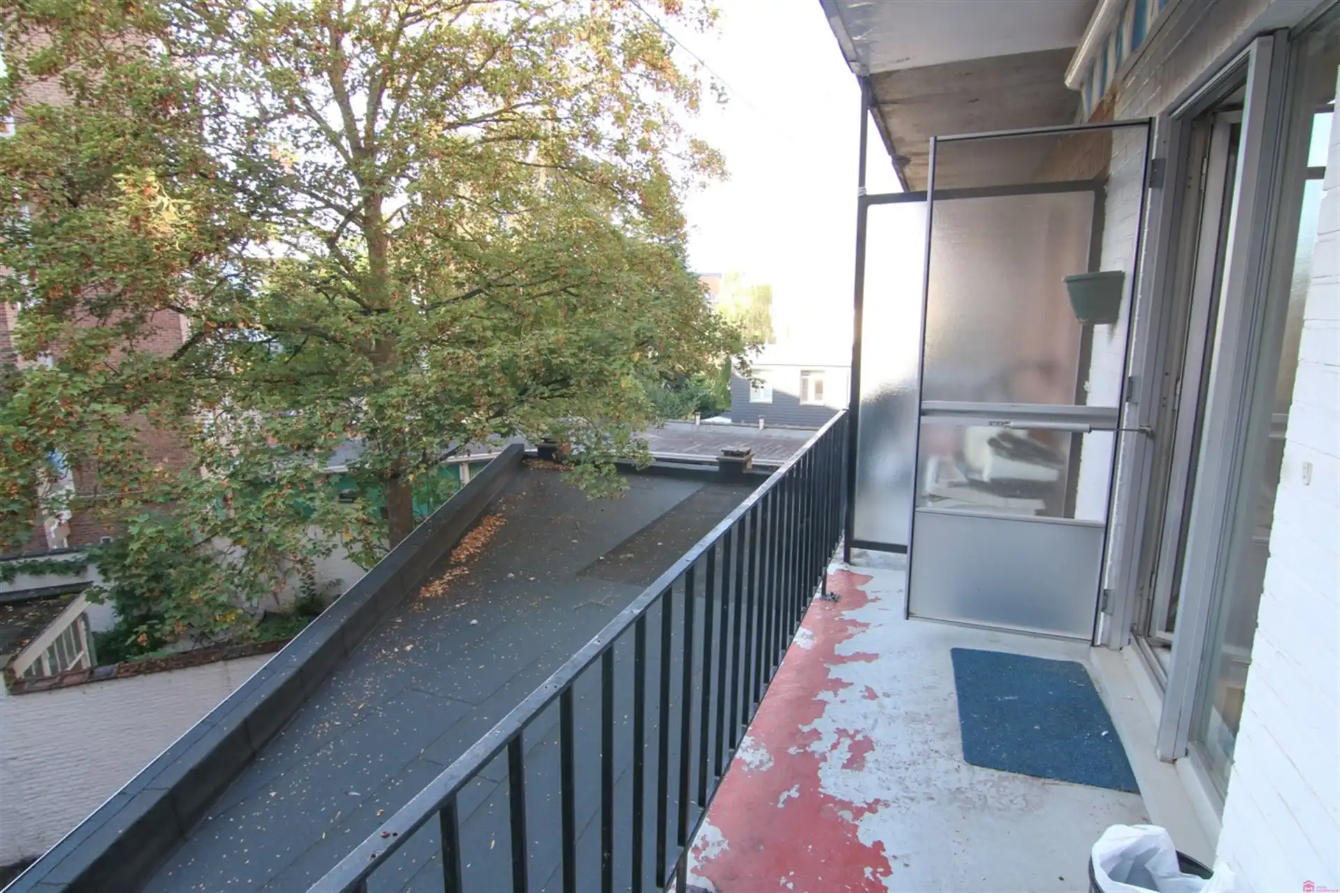 Appartement met twee slaapkamers en terras foto 12