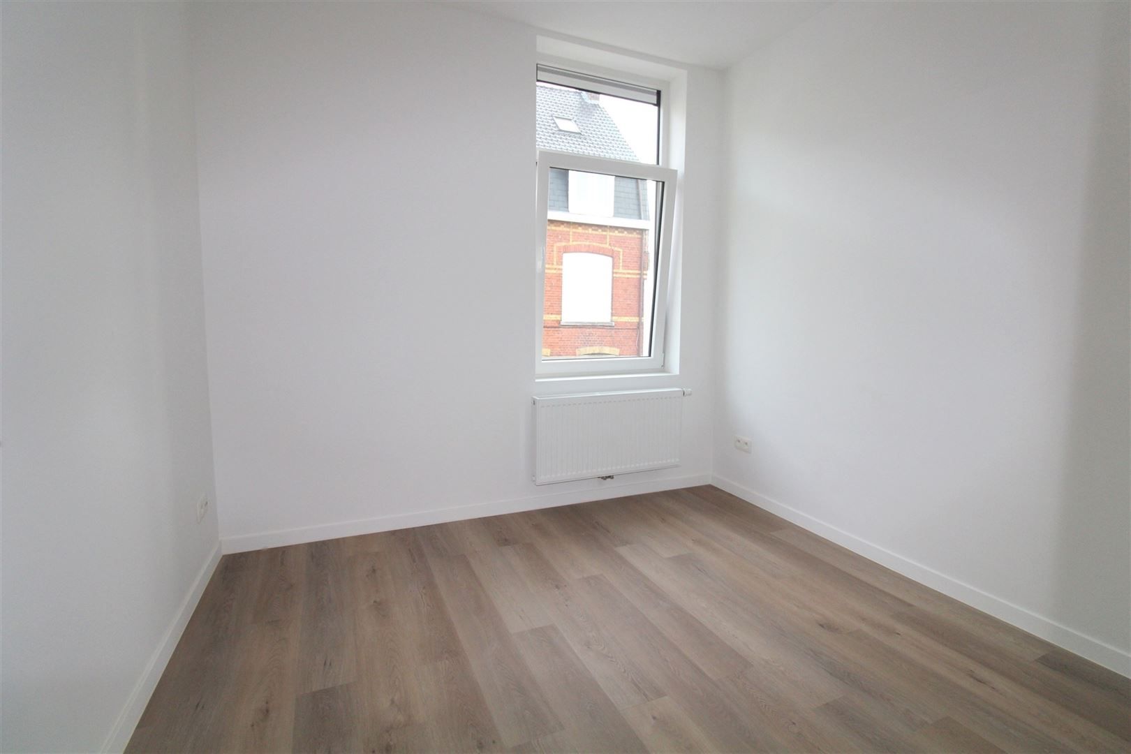 Gezellige 3-SLK Woning Hartje Kortrijk - 97m² foto 4