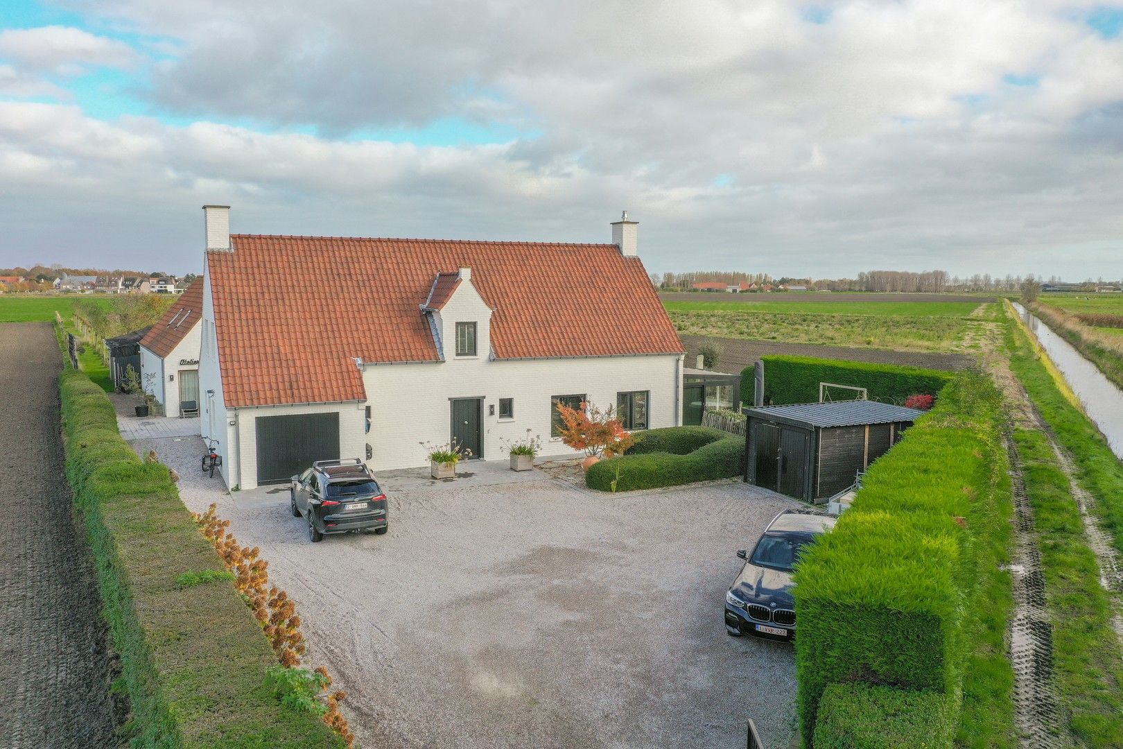 Charmante hoeve genietend van vergezichten op de velden in de natuur foto 12