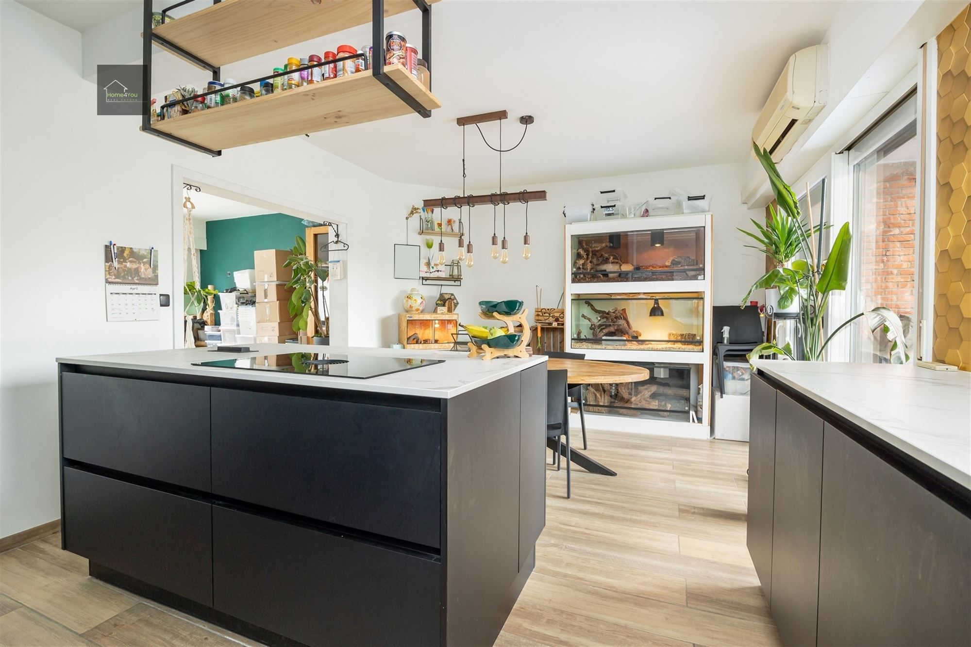 HOB met 4 slaapkamers en 2 badkamers foto 5