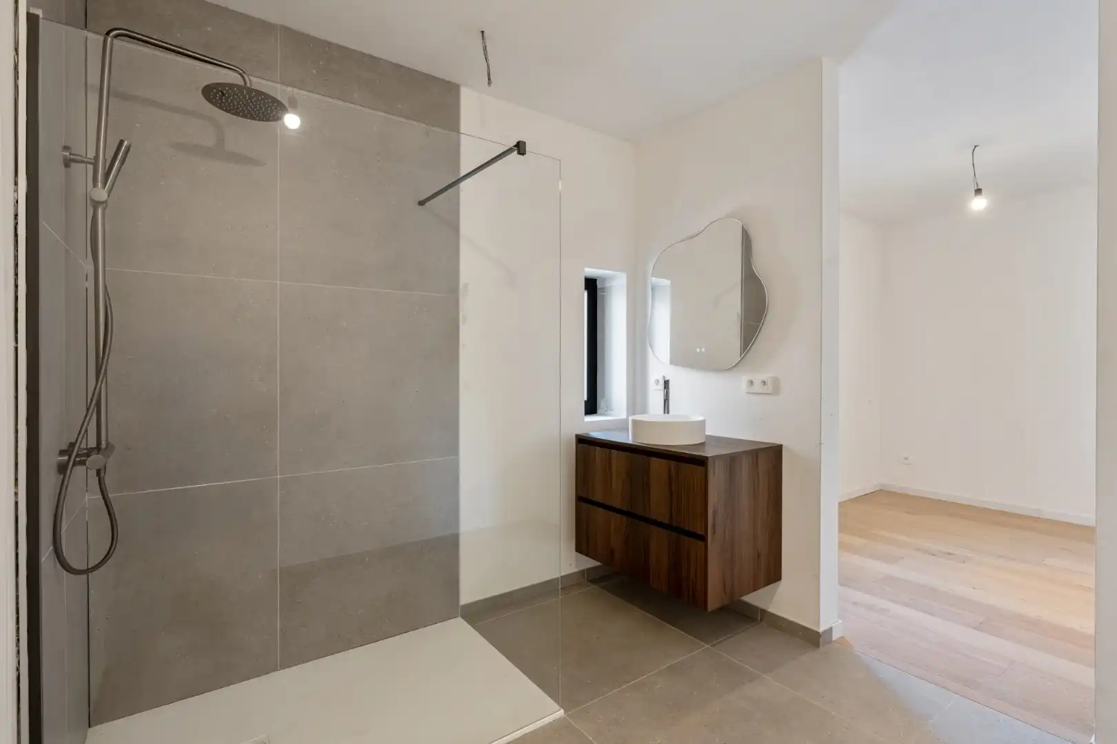 Exclusieve woning in volledig heropgebouwde hoeve op een perceel van 4a33ca!  foto 16